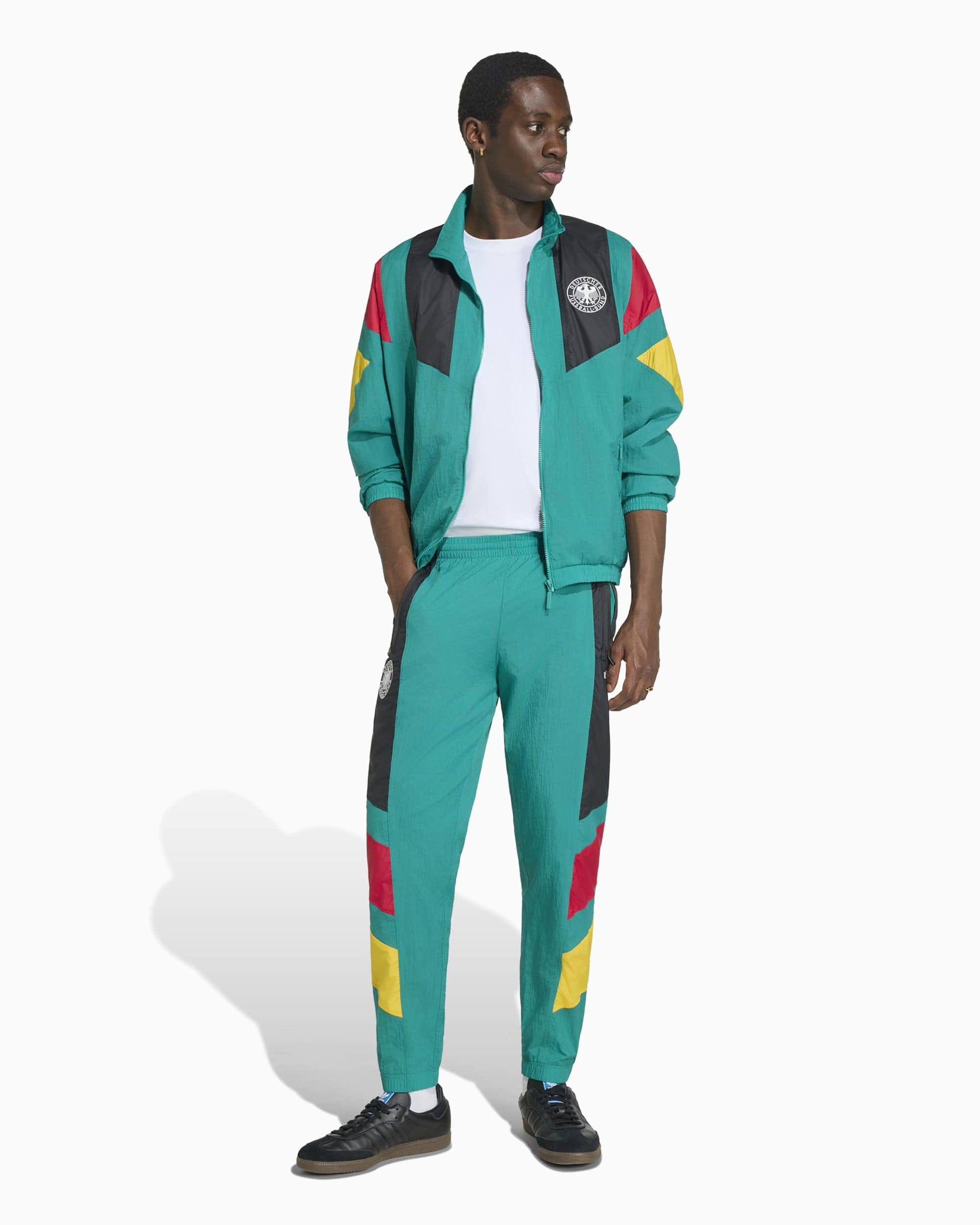 adidas Pantalones de chandal Relaxed adidas Originals EQT Germany Football para hombre