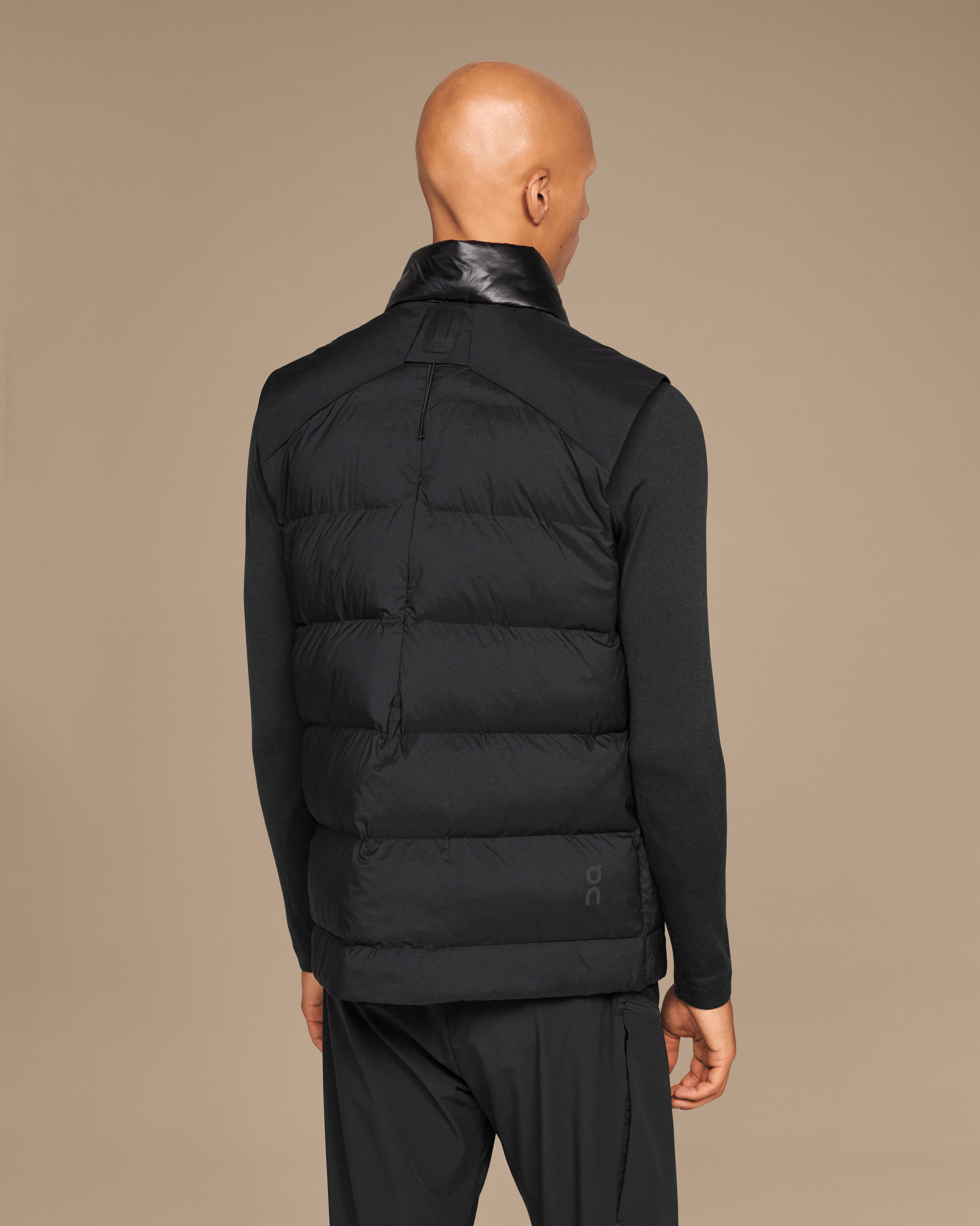 On Running On Challenger Vest Black