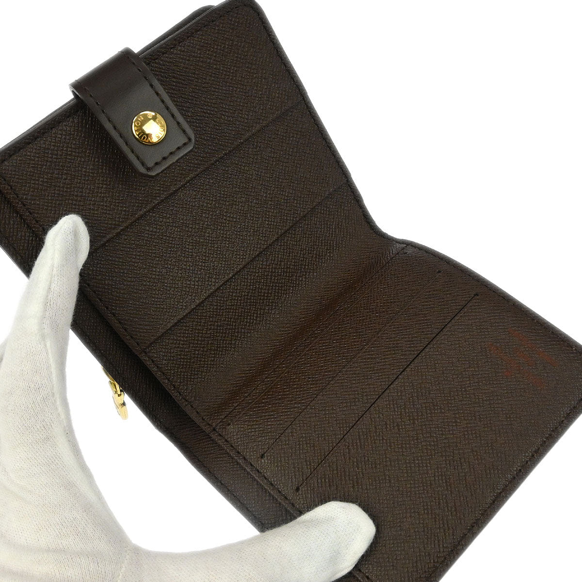 Louis Vuitton 2009 Damier Compact Zip Wallet N61668