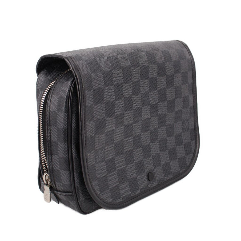 Louis Vuitton HANGING TOILETRY TRAVEL DAMIER GRAPHITE