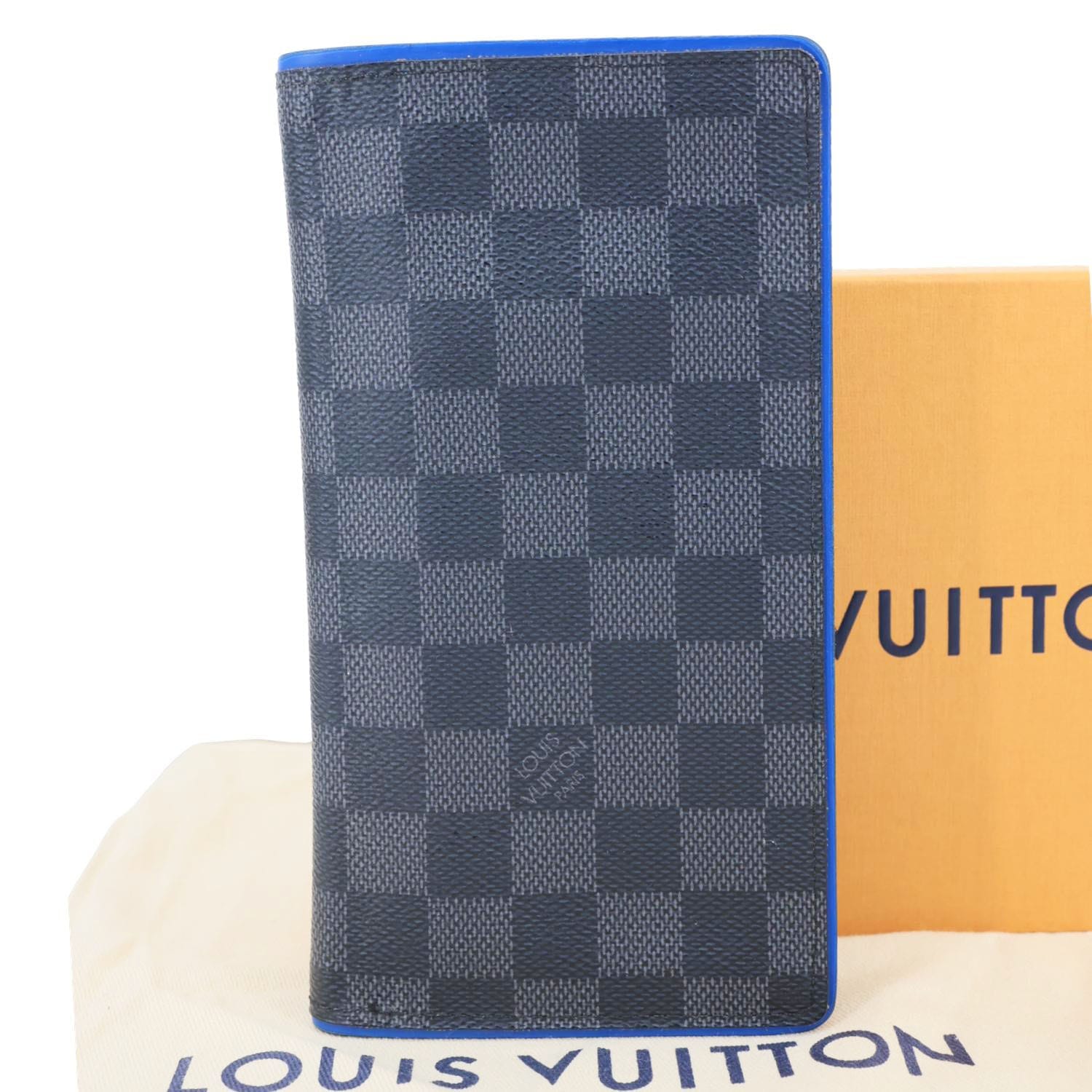 LOUIS VUITTON Brazza Damier Graphite Bifold Wallet Black