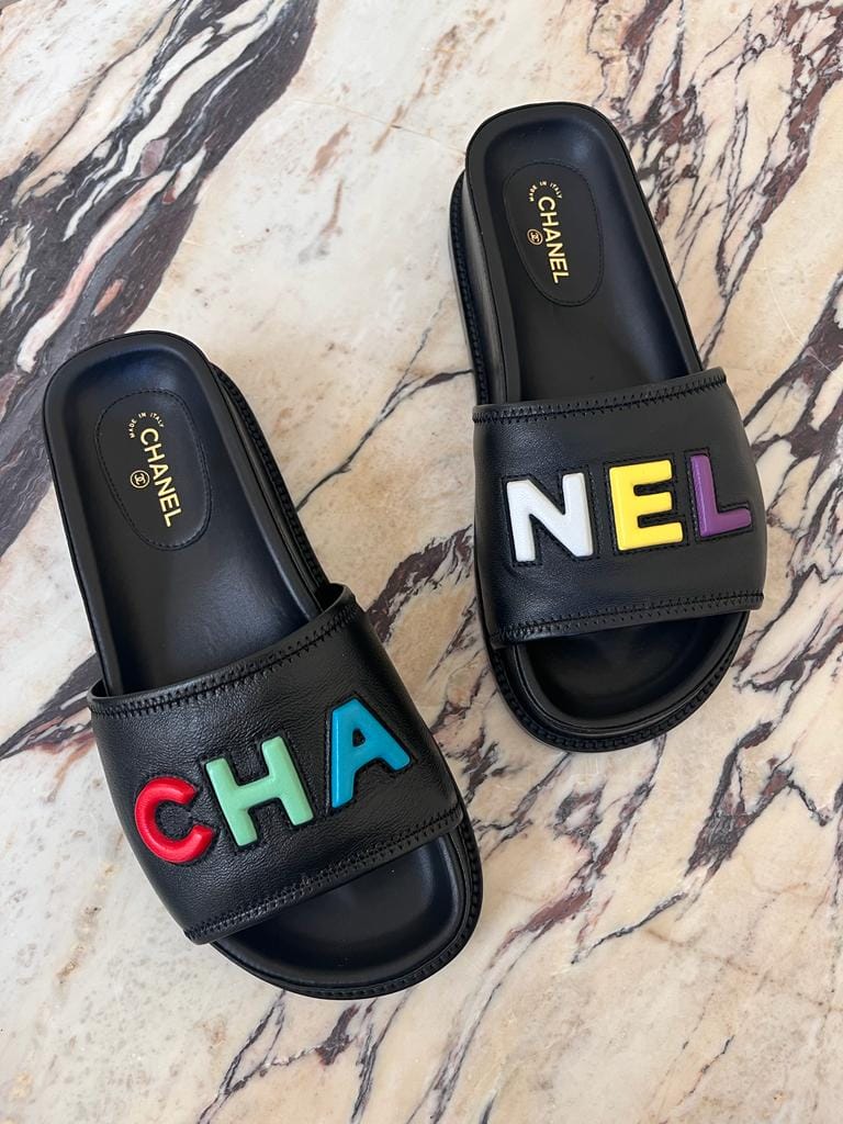 CHANEL SLIDE SANDALS Black with Multicolour Logo - Size 37