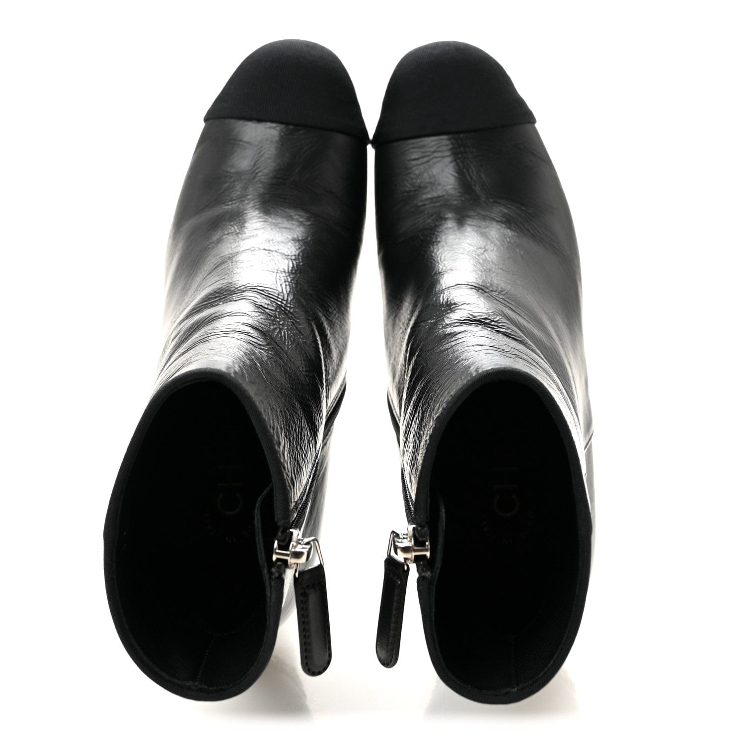 Chanel Crumpled Calfskin Cap Toe Chain Short Boots 35 Black