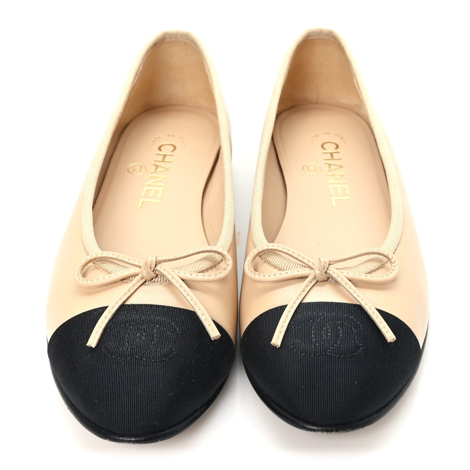 Chanel Lambskin Grosgrain Cap Toe CC Ballerina Flats 36 Beige Black