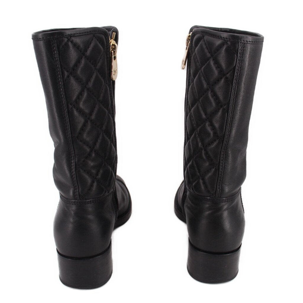 Chanel 21P QUILTED CALFSKIN LEATHER BOOTS BLACK 40 EU | 8.5 US