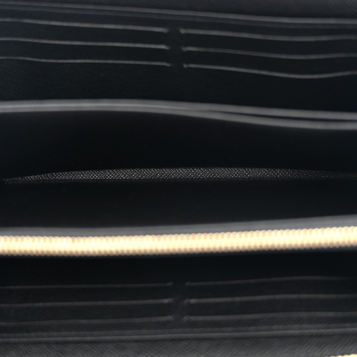 Louis Vuitton Reverse Monogram Giant Zippy Wallet