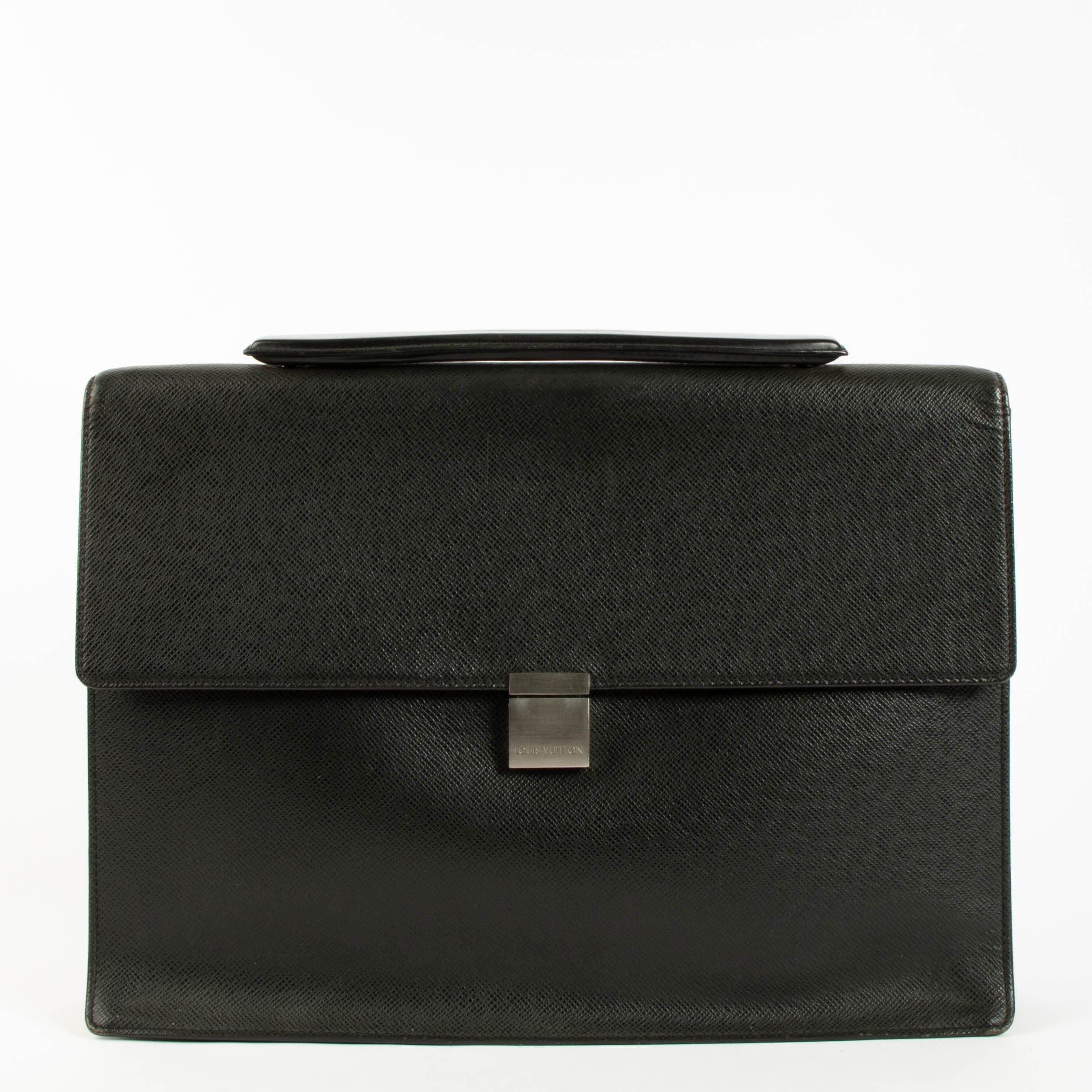 Louis Vuitton Taiga Selenga Briefcase