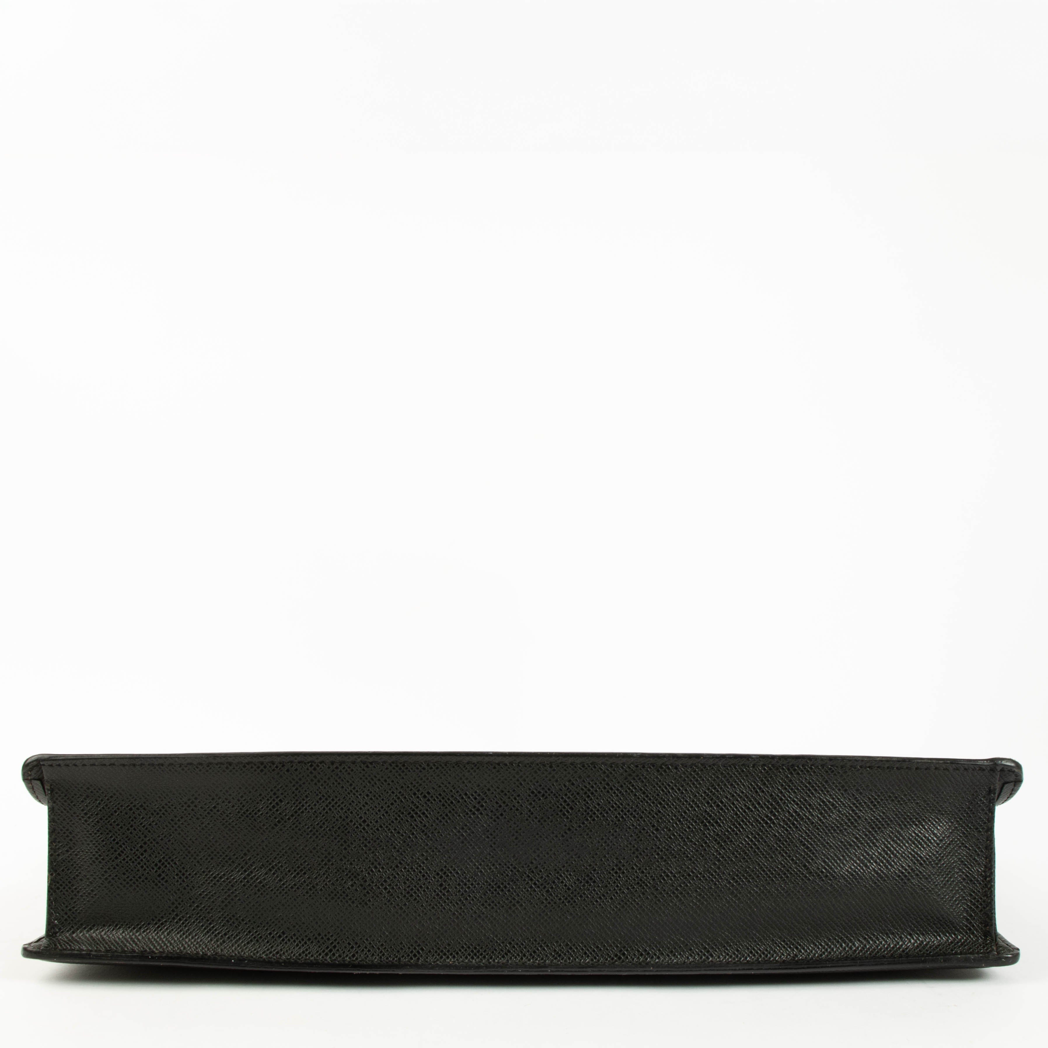 Louis Vuitton Taiga Selenga Briefcase