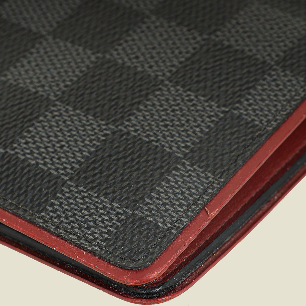Louis Vuitton Damier Graphite Brazza Wallet