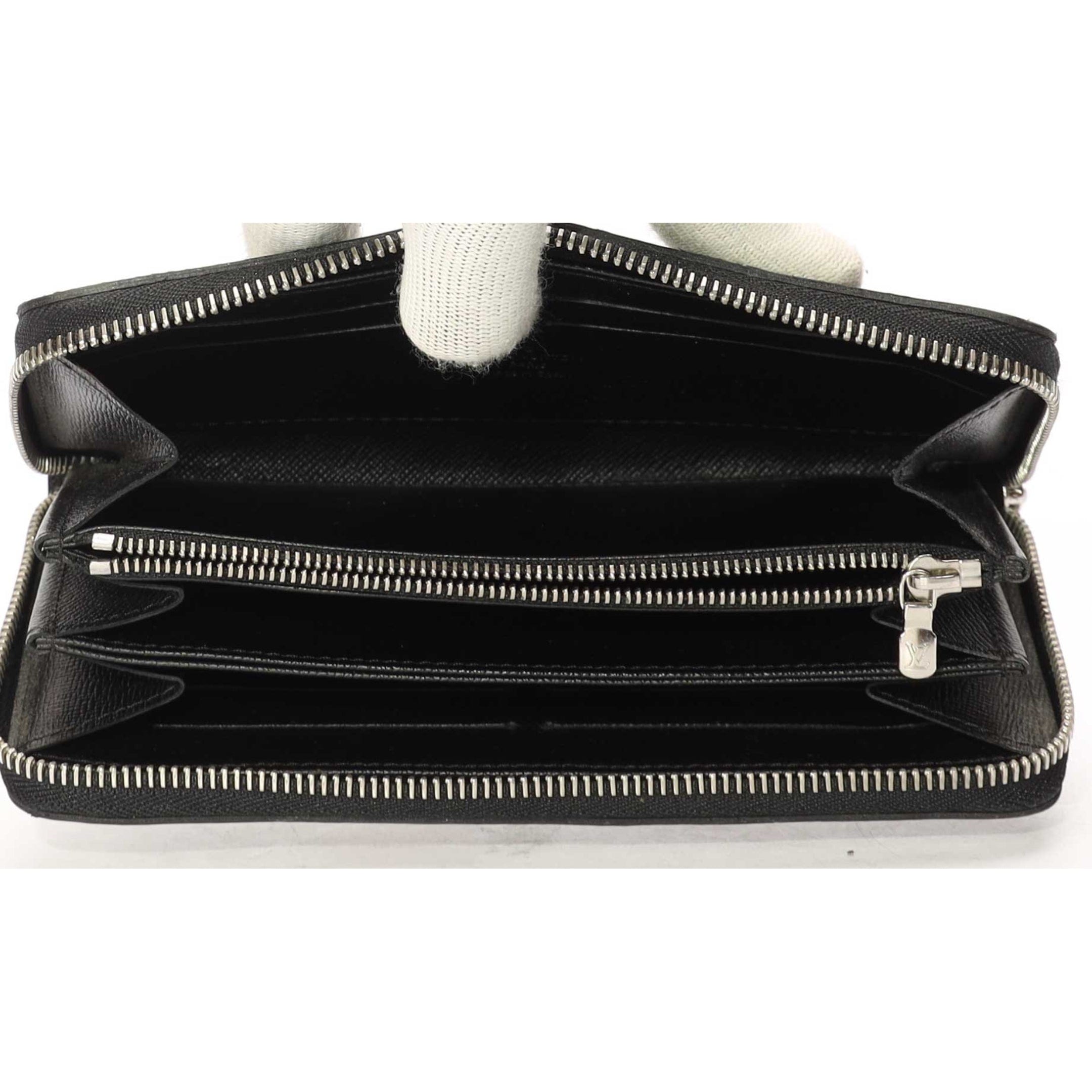Louis Vuitton Zippy Wallet