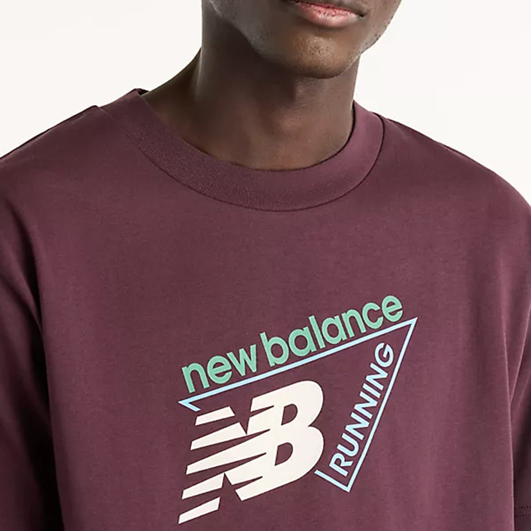 New Balance Classic Tri - Logo T - Shirt
