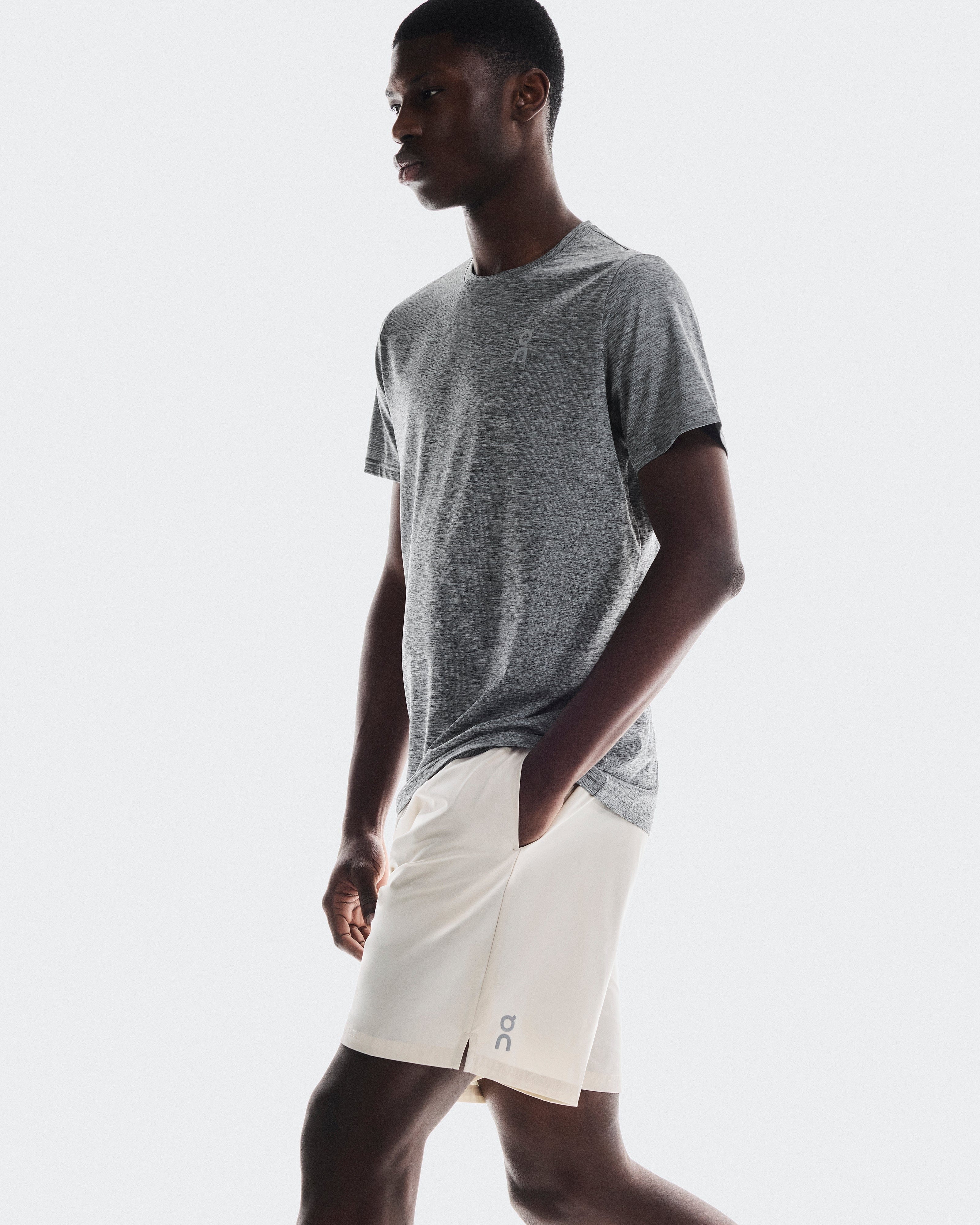 On Running On 7" Core Shorts Sand