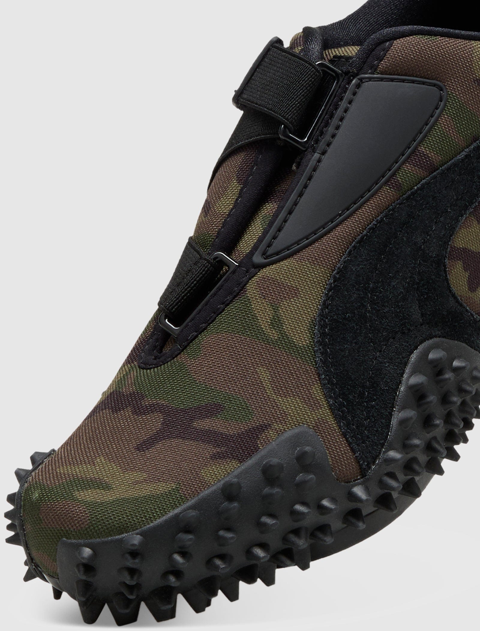 PUMA WOMEN'S MOSTRO CAMO WILLOW/DARK OLIVE
