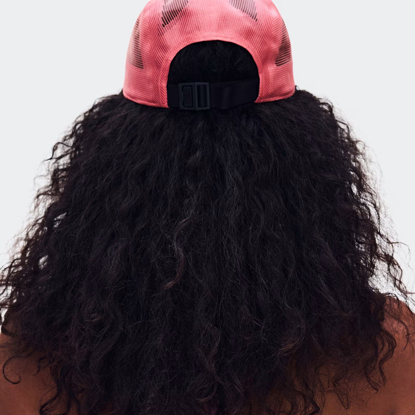 On Running On Specter Cap Camellia