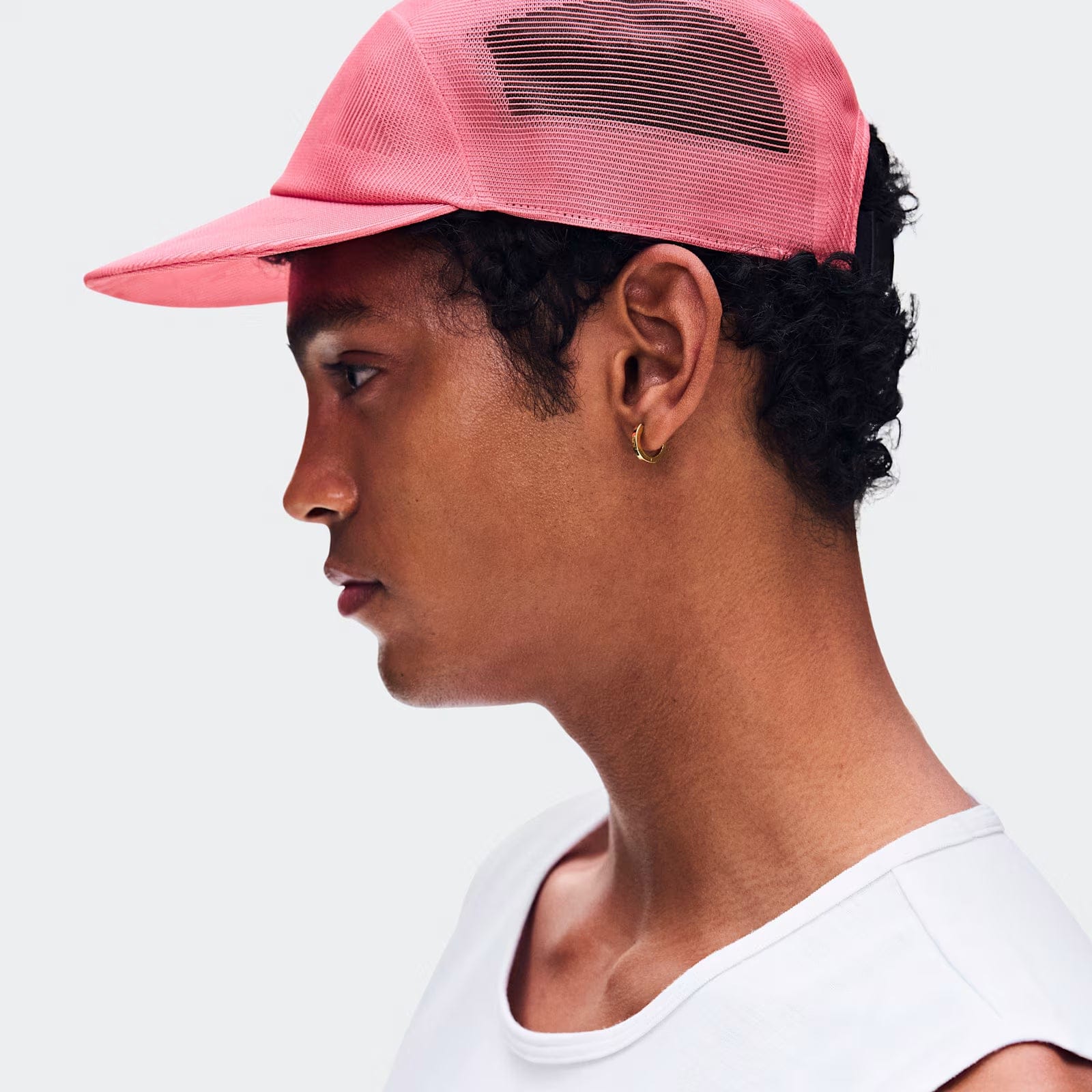 On Running On Specter Cap Camellia