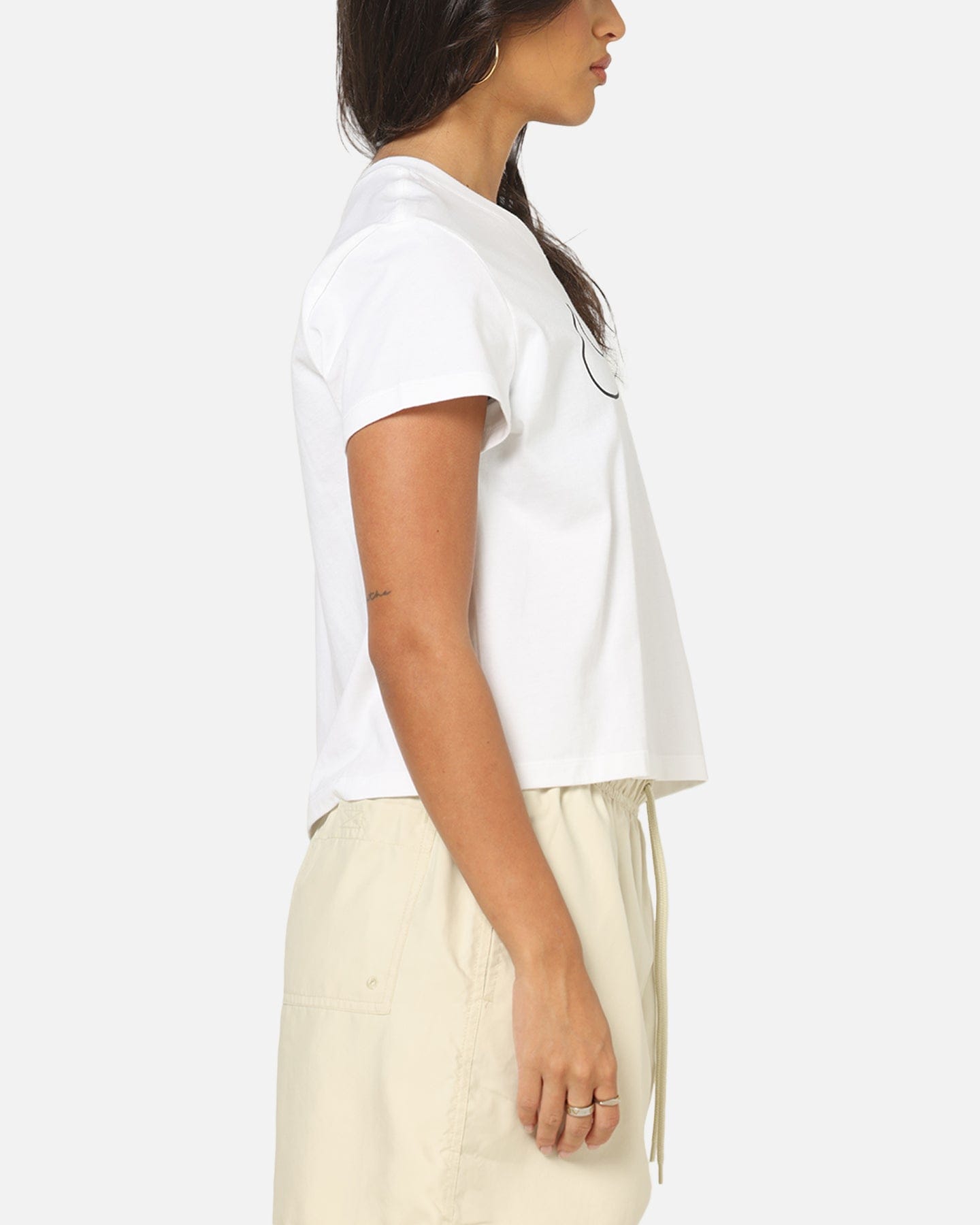 Nike Women's Sportswear Club Graphic T - Shirt White/Black