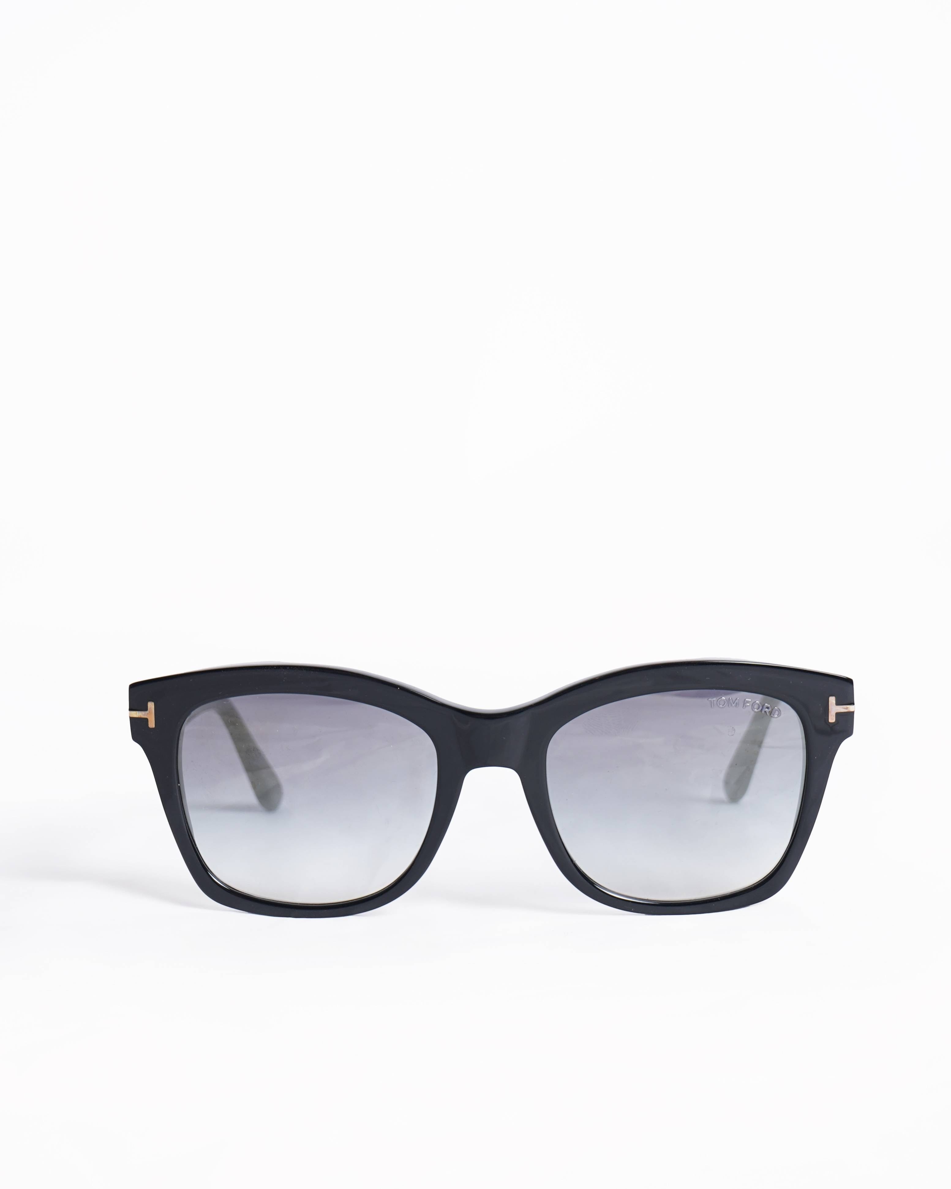 TOM FORD Black smoke mirrored lens sunglasses
