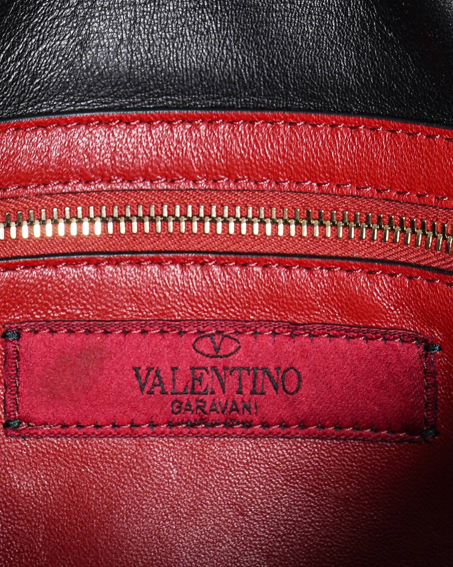 Valentino Garavani White Quilted Lambskin Leather VLTN Roskstud Spike Belt Bag