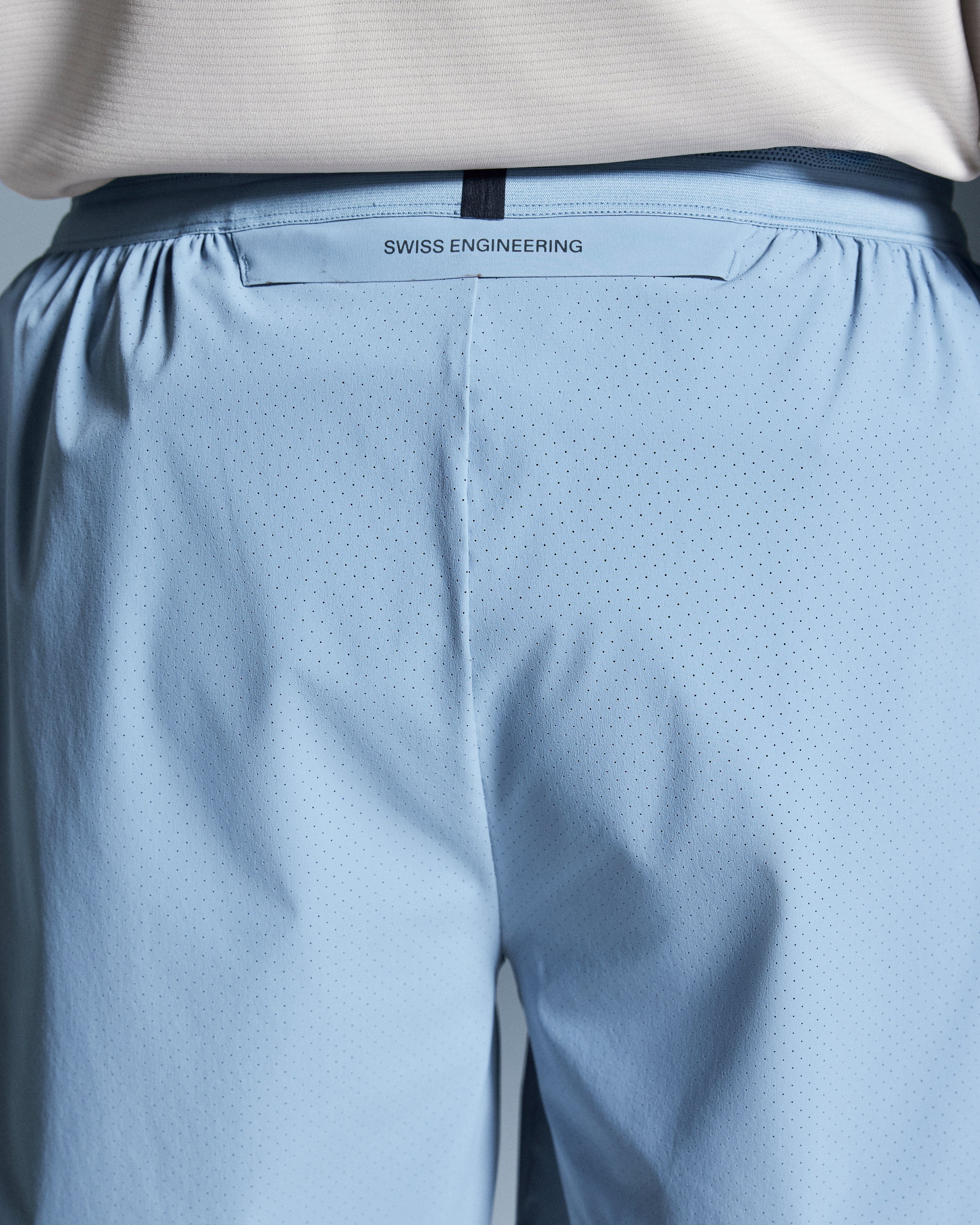 On Running On 5" Performance Shorts Chambray