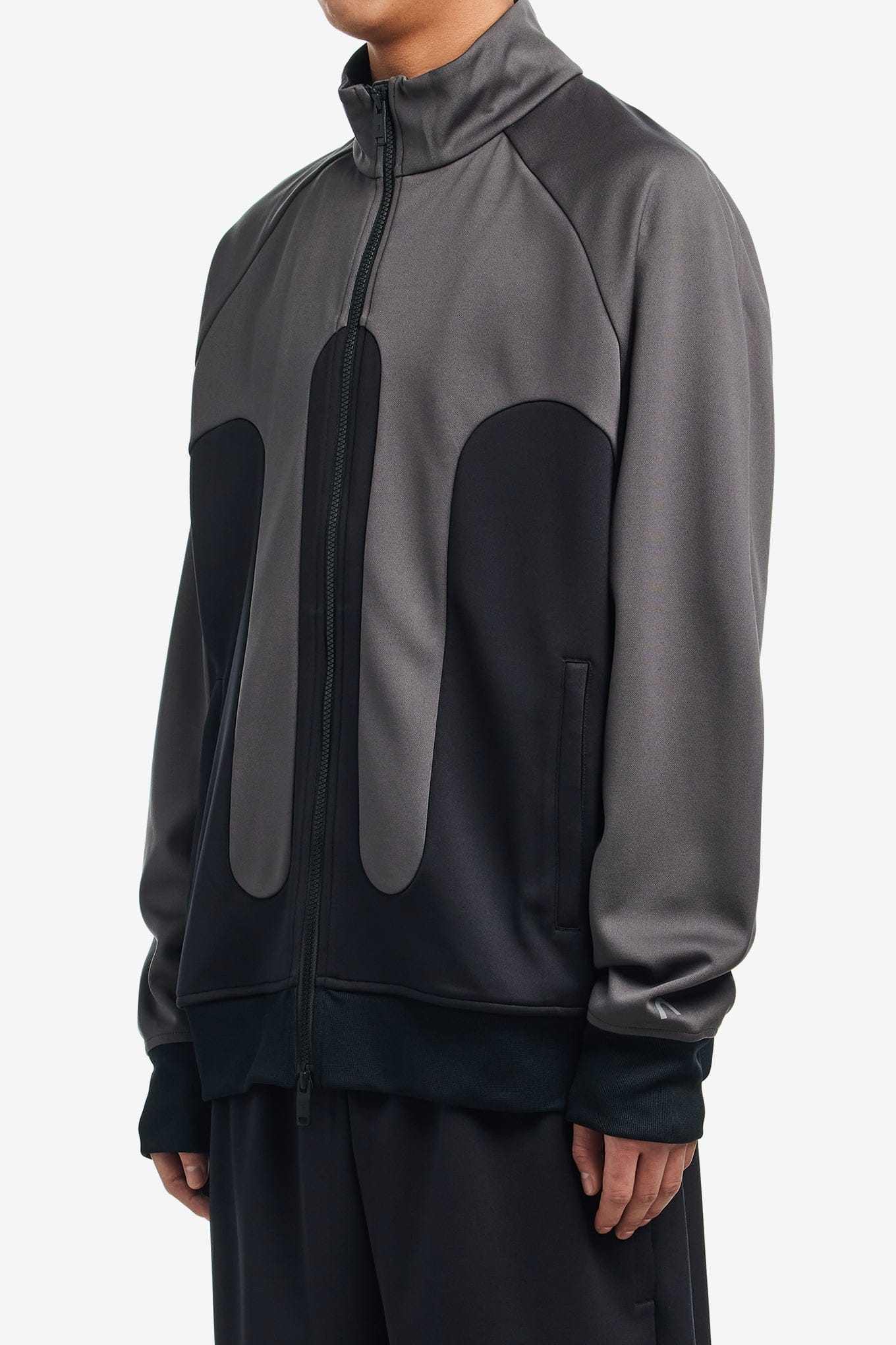 On Running TRACK JACKET IKON