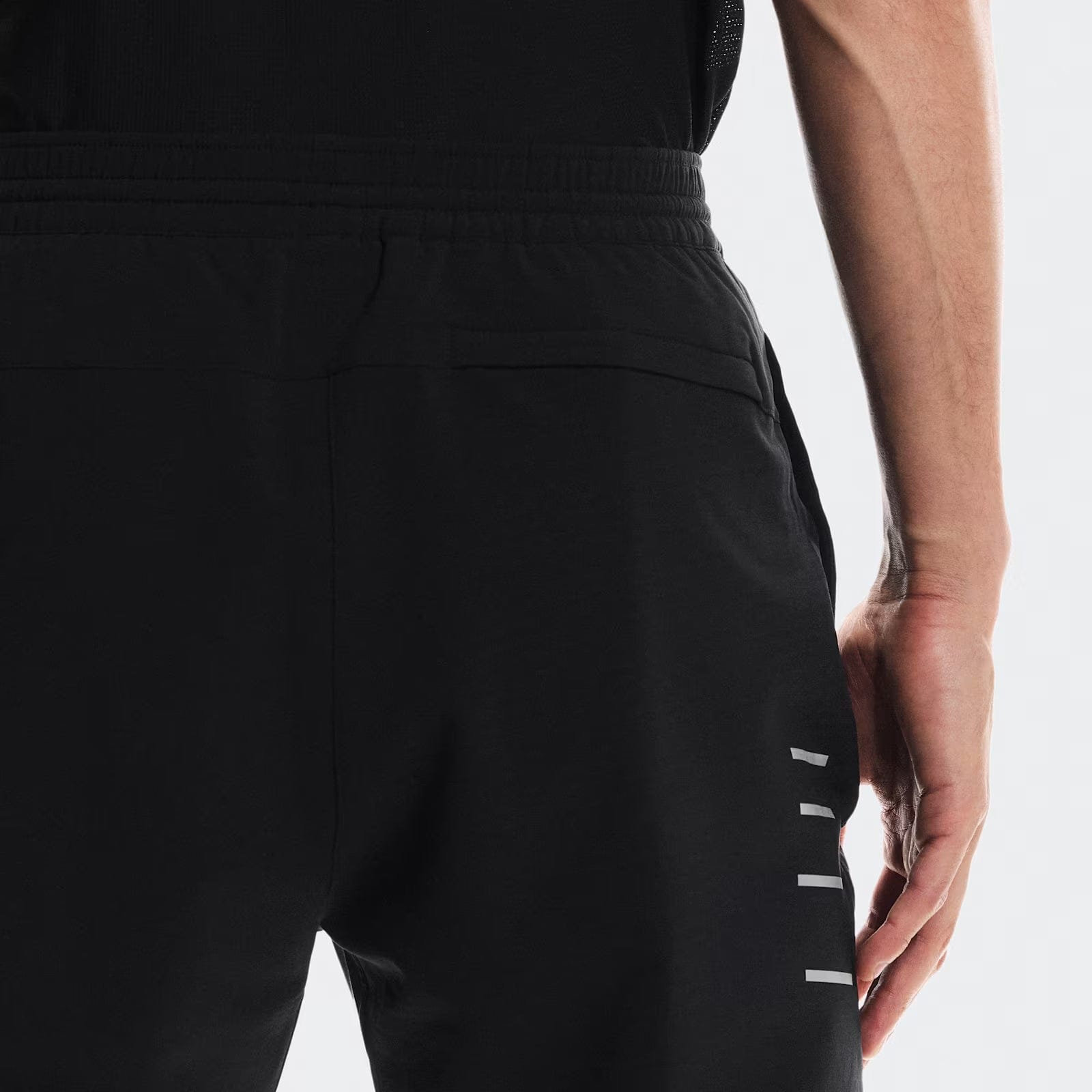 On Running On Weather Pants Lumos Black