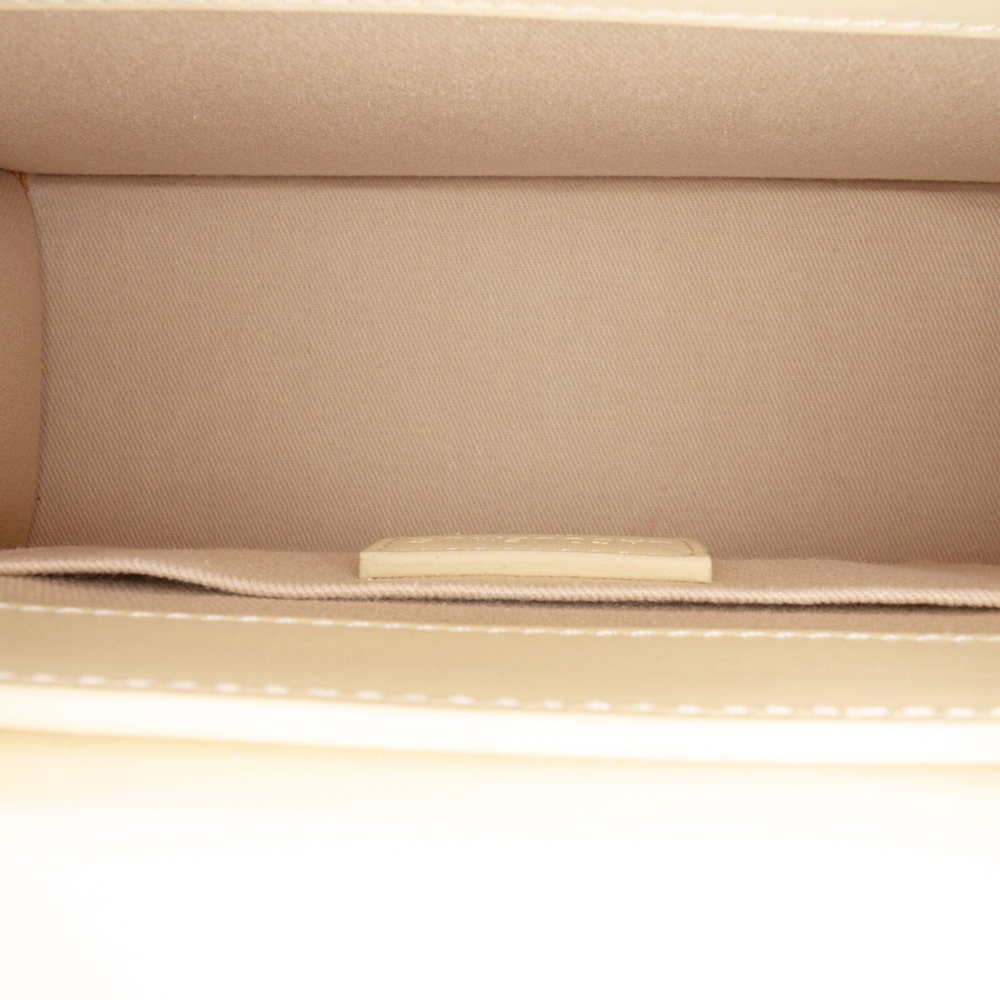 Jacquemus Smooth Calfskin Le Grand Chiquito