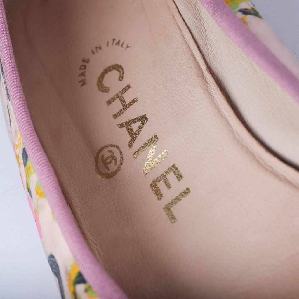 Chanel Multicolor Canvas and Patent Leather Cap - Toe Ballet Flats - '00s