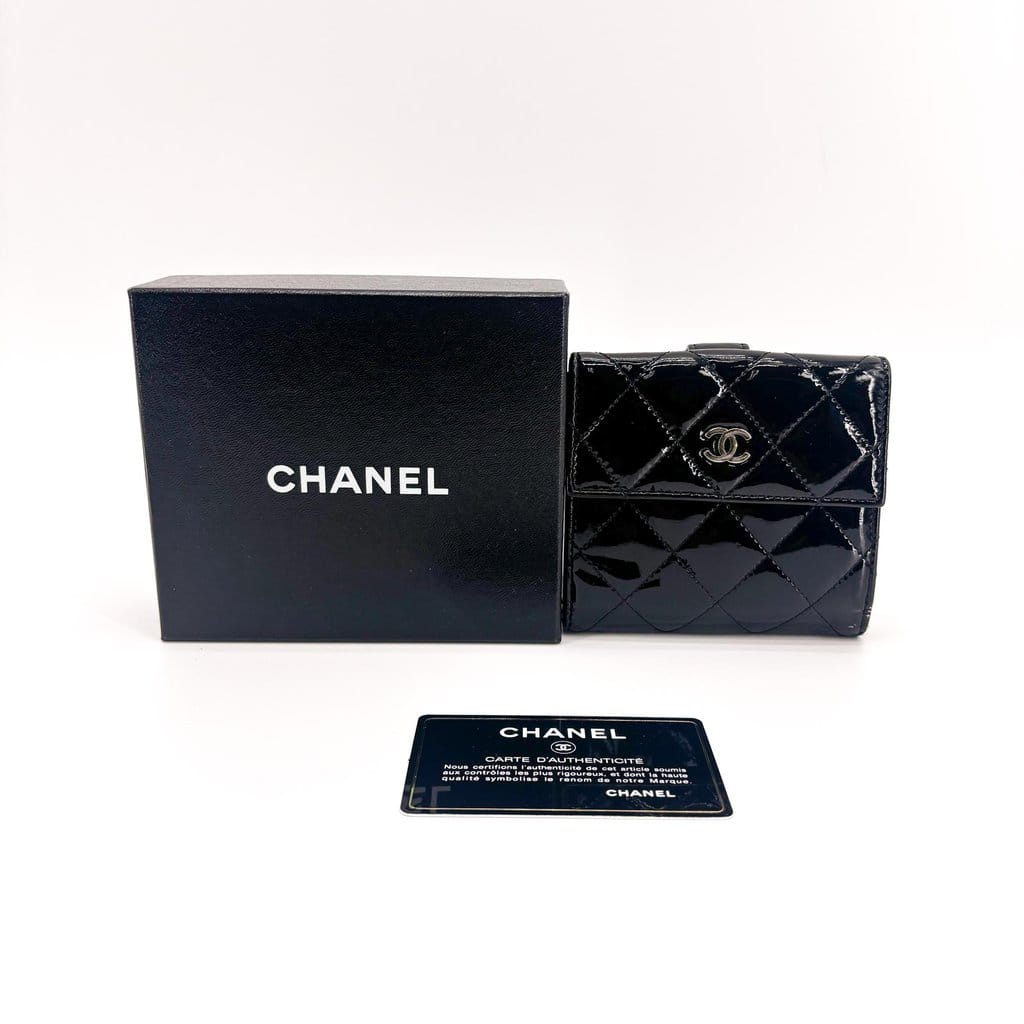 Chanel Classic Small Flap Wallet Patent Black Gold Hardware