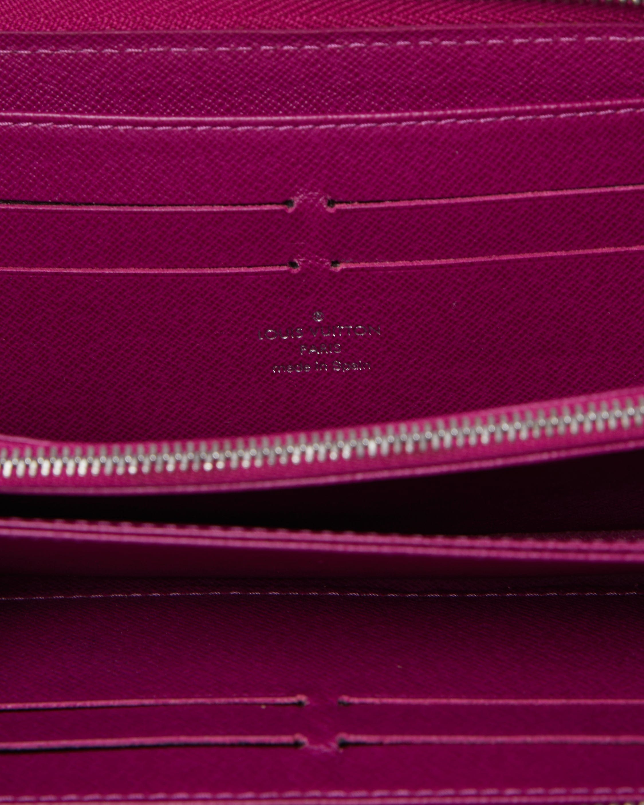 Louis Vuitton Epi Leather Zip Around Wallet