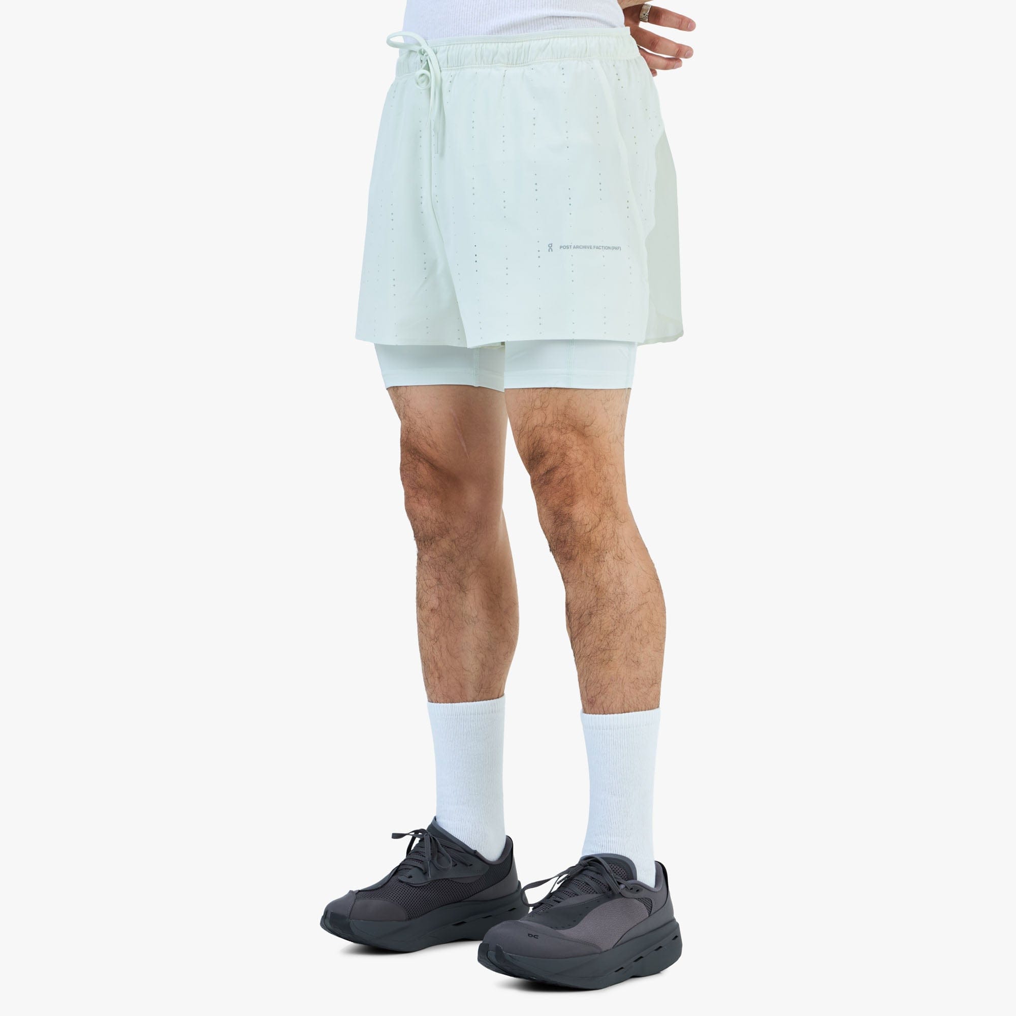 On Running On x PAF Zero 2 - in - 1 Shorts PAF Ice / Gale