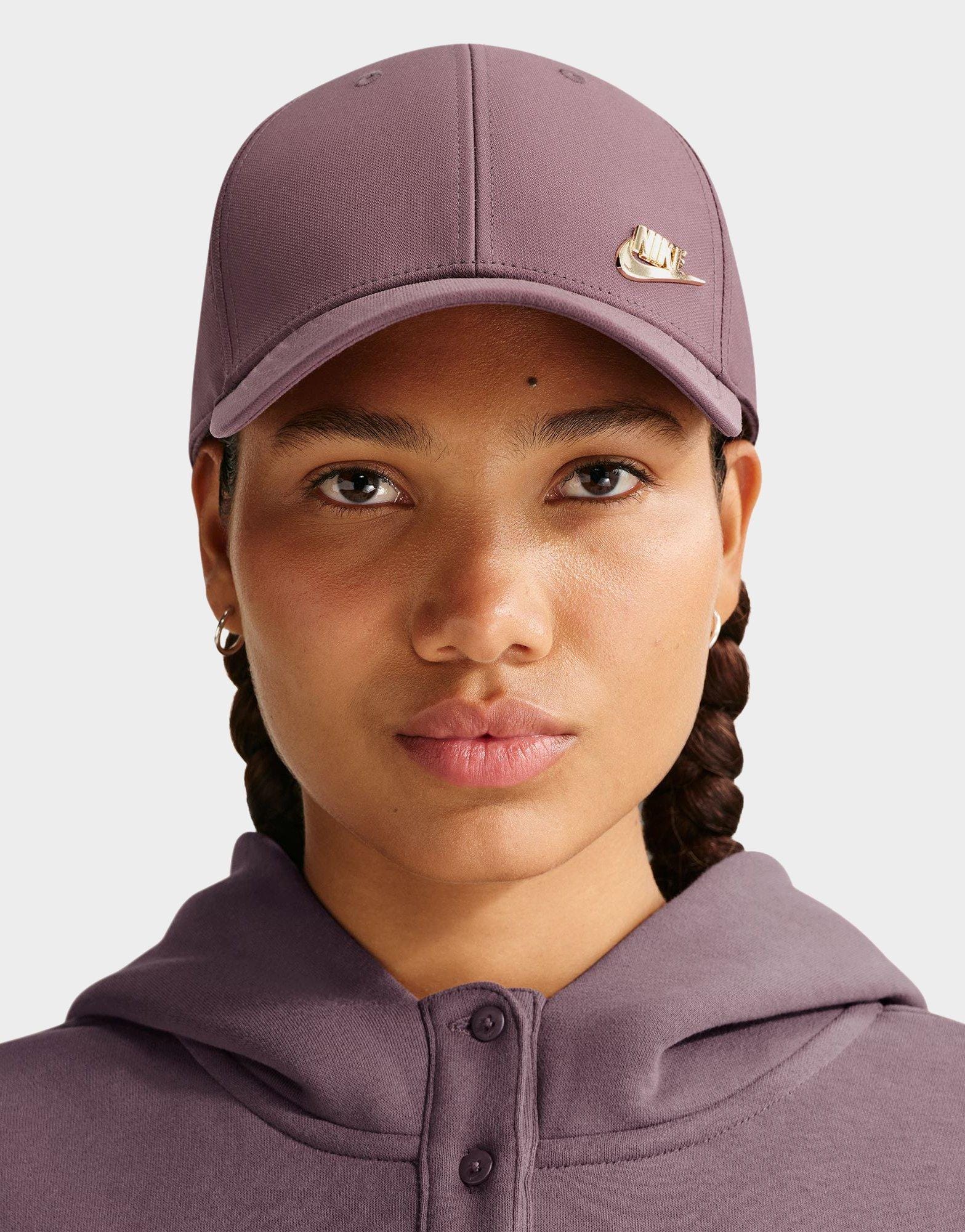 Nike Dri - FIT Club Structured Metal Logo Cap