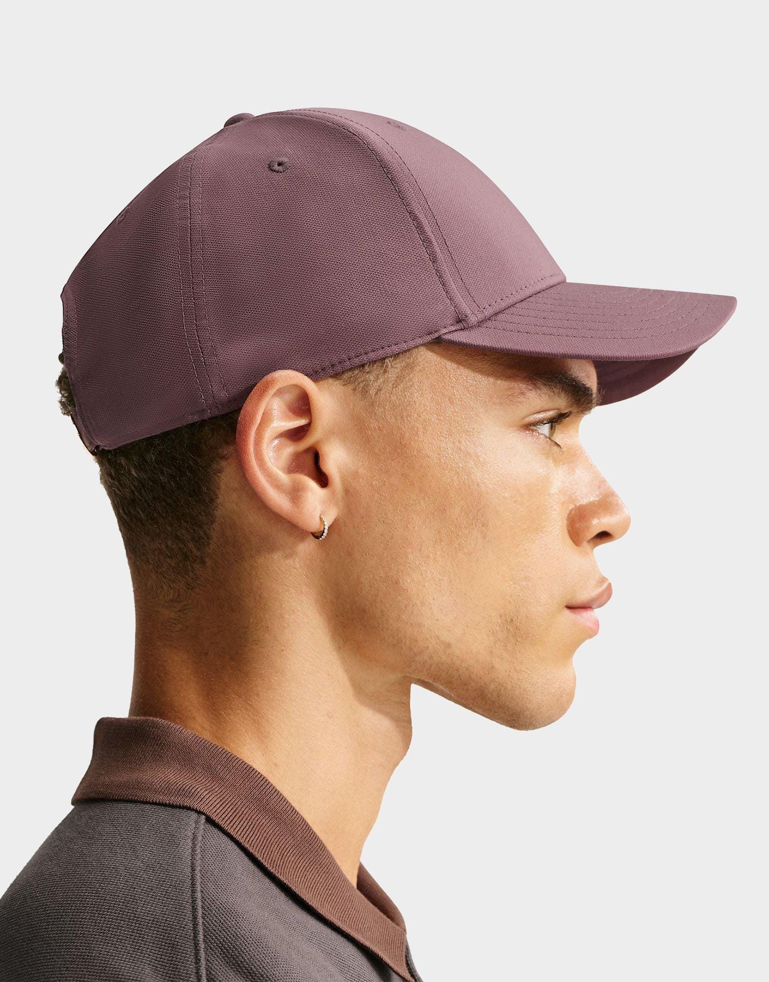 Nike Dri - FIT Club Structured Metal Logo Cap