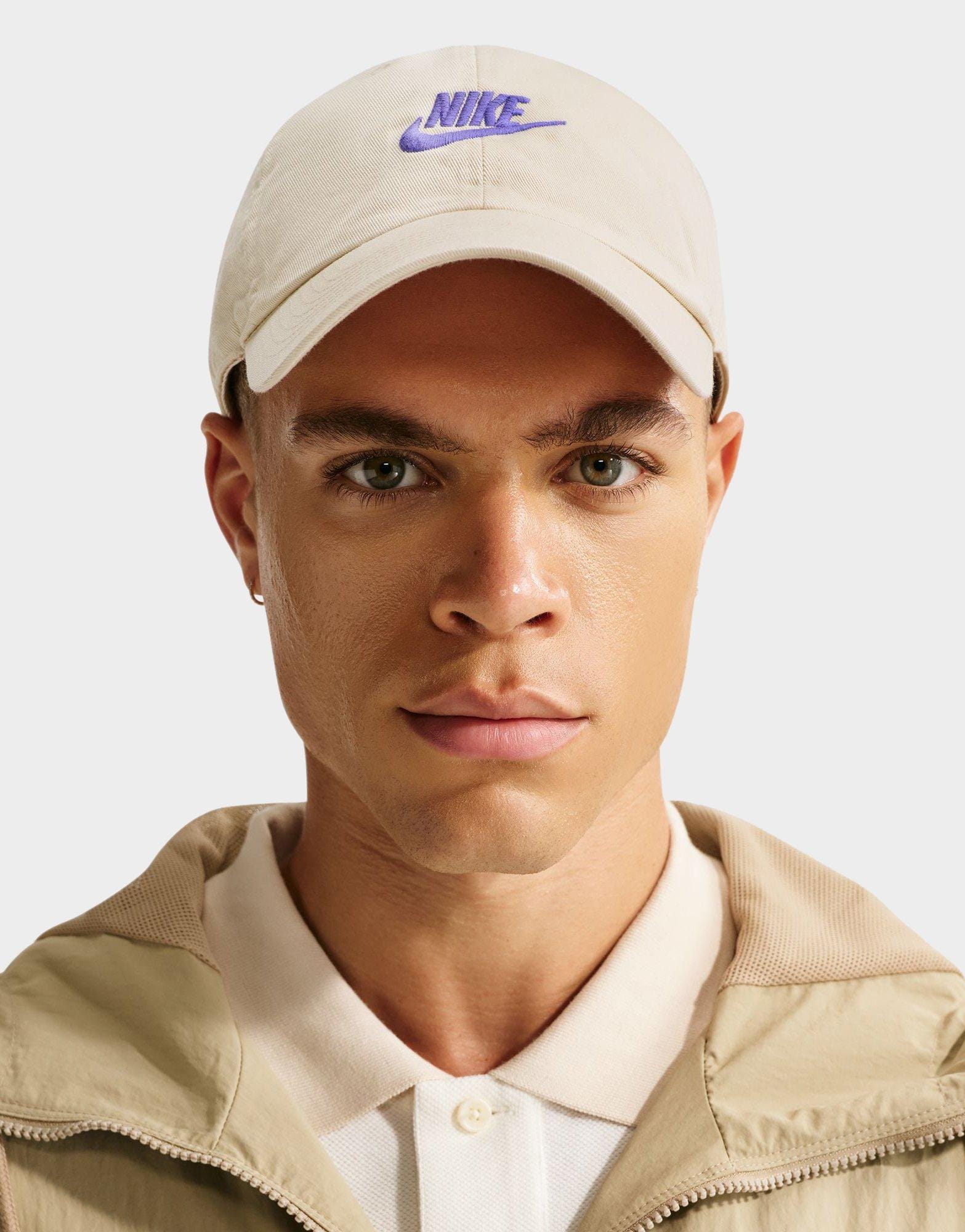 Nike Club Unstructured Futura Wash Cap