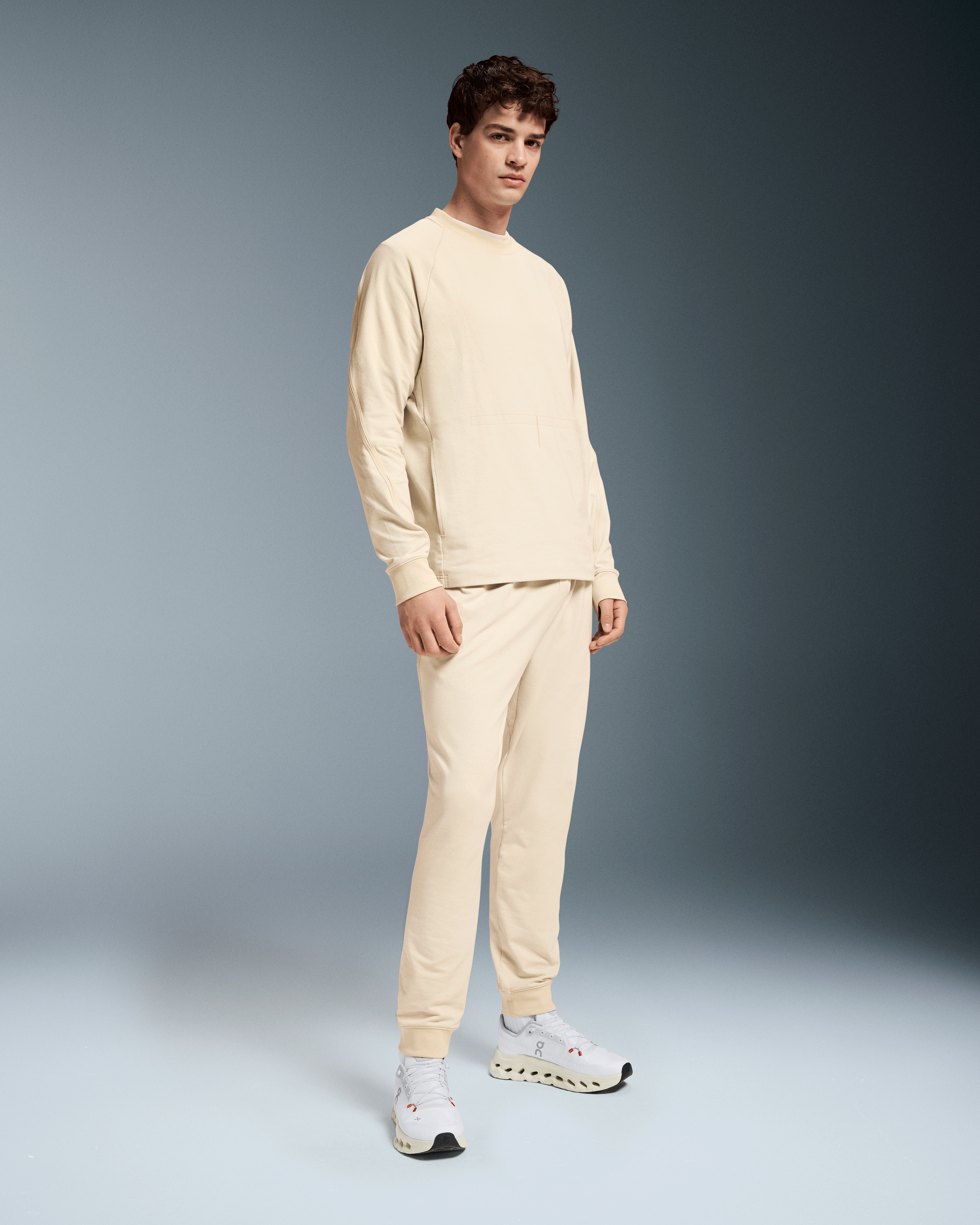 On Running On Movement Joggers Sand