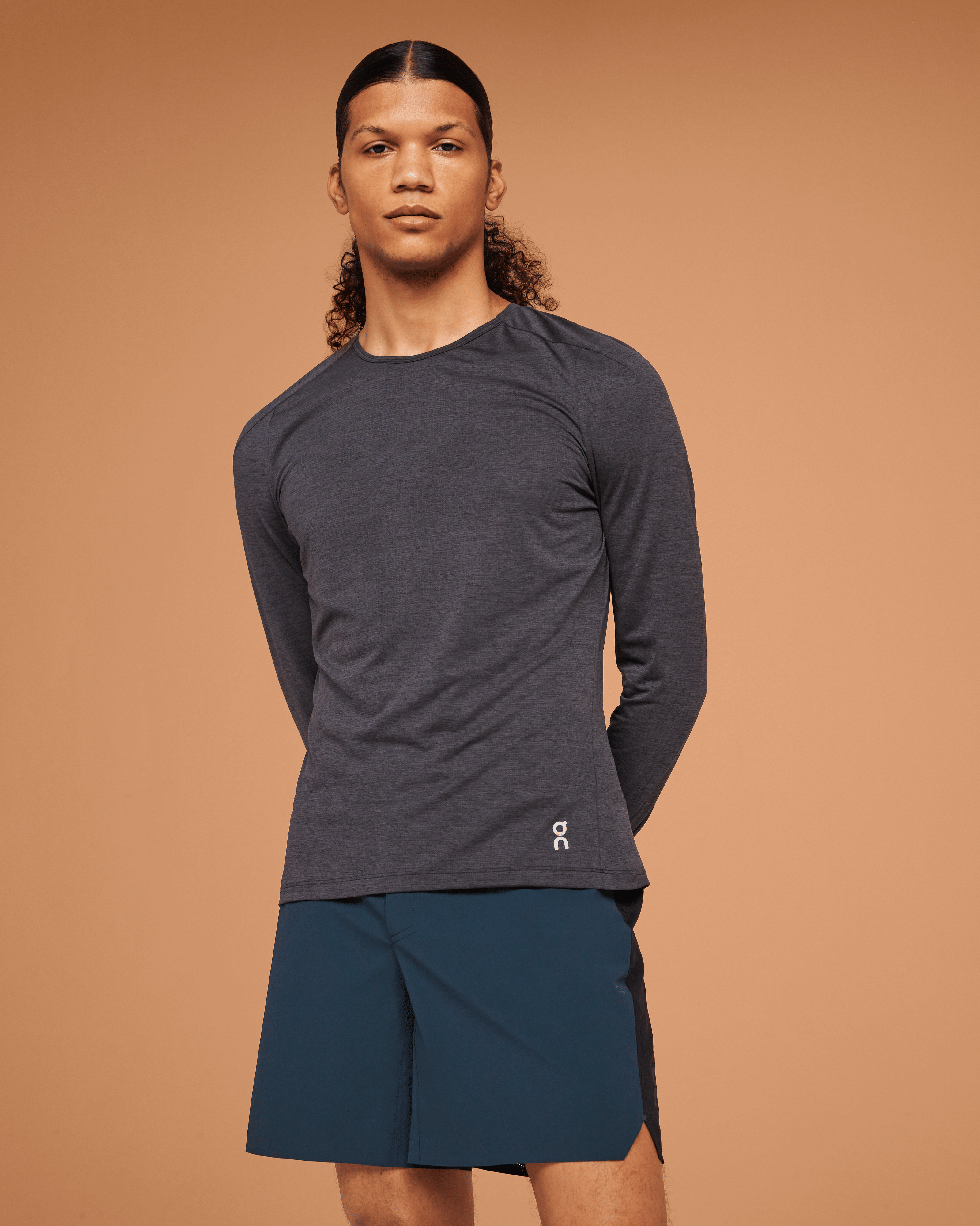 On Running On Lightweight Shorts Navy | Black