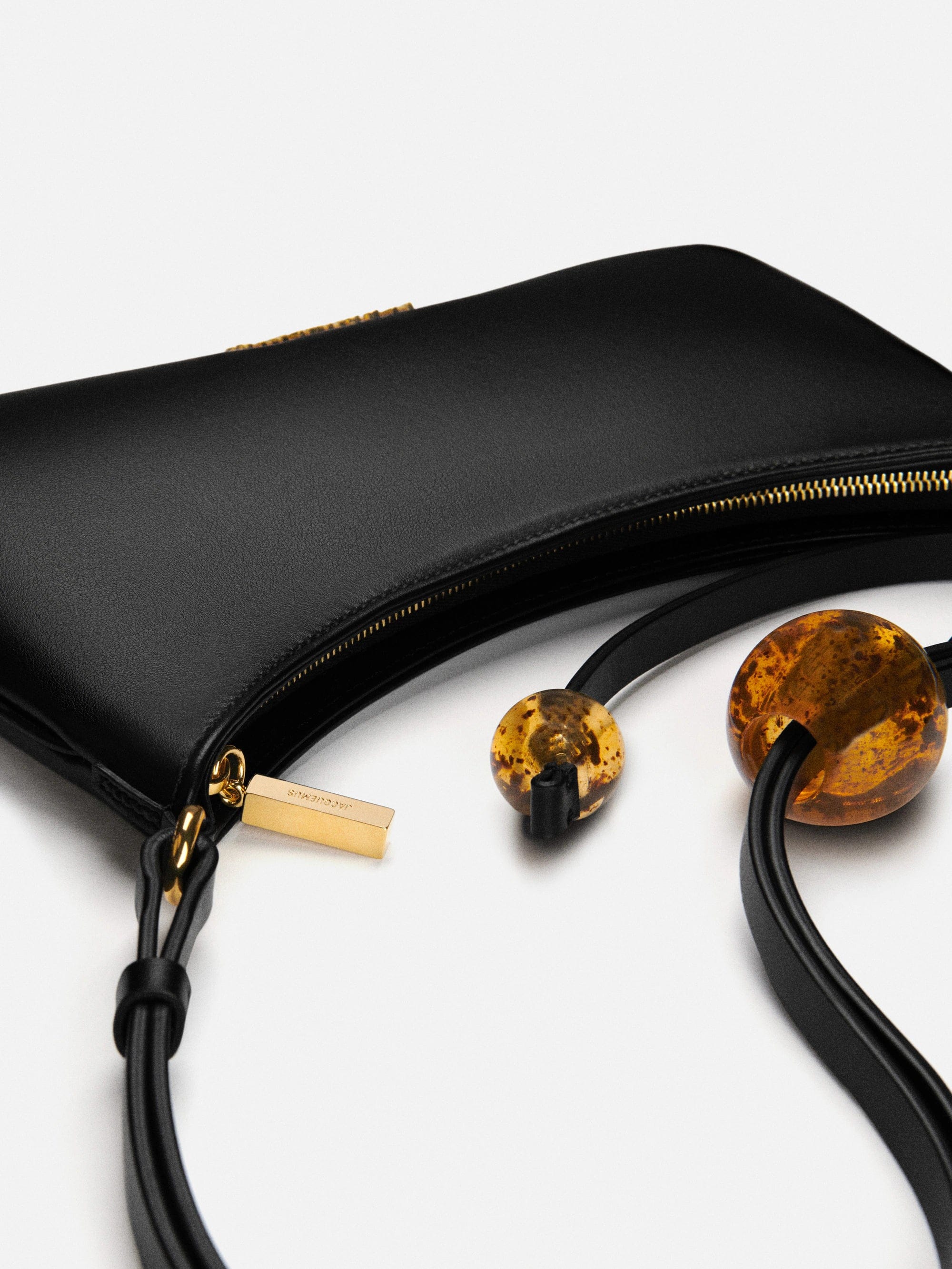 Jacquemus The Bisou Perle Bag - Black