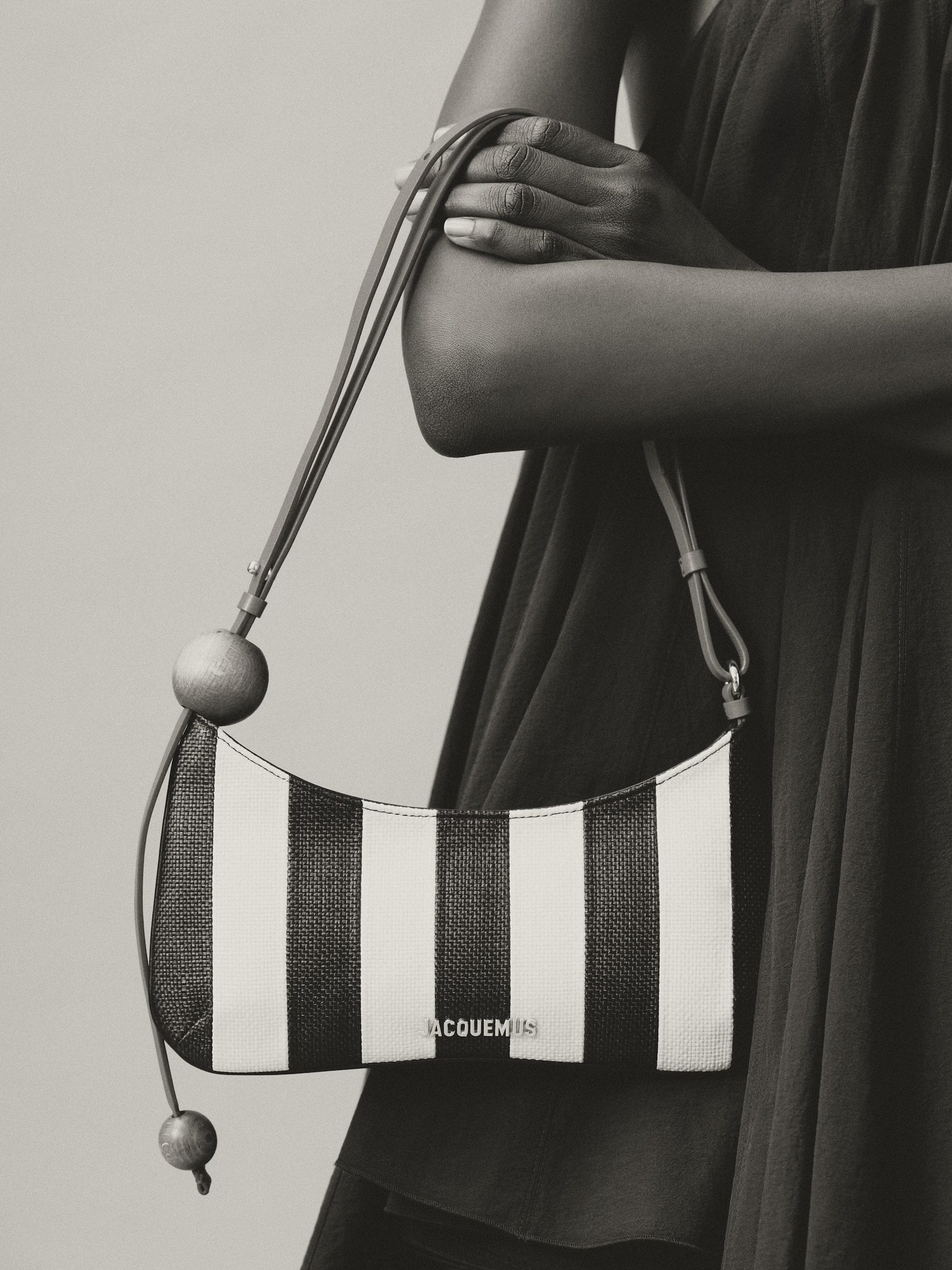 Jacquemus The Bisou Perle Bag - Natural/Black