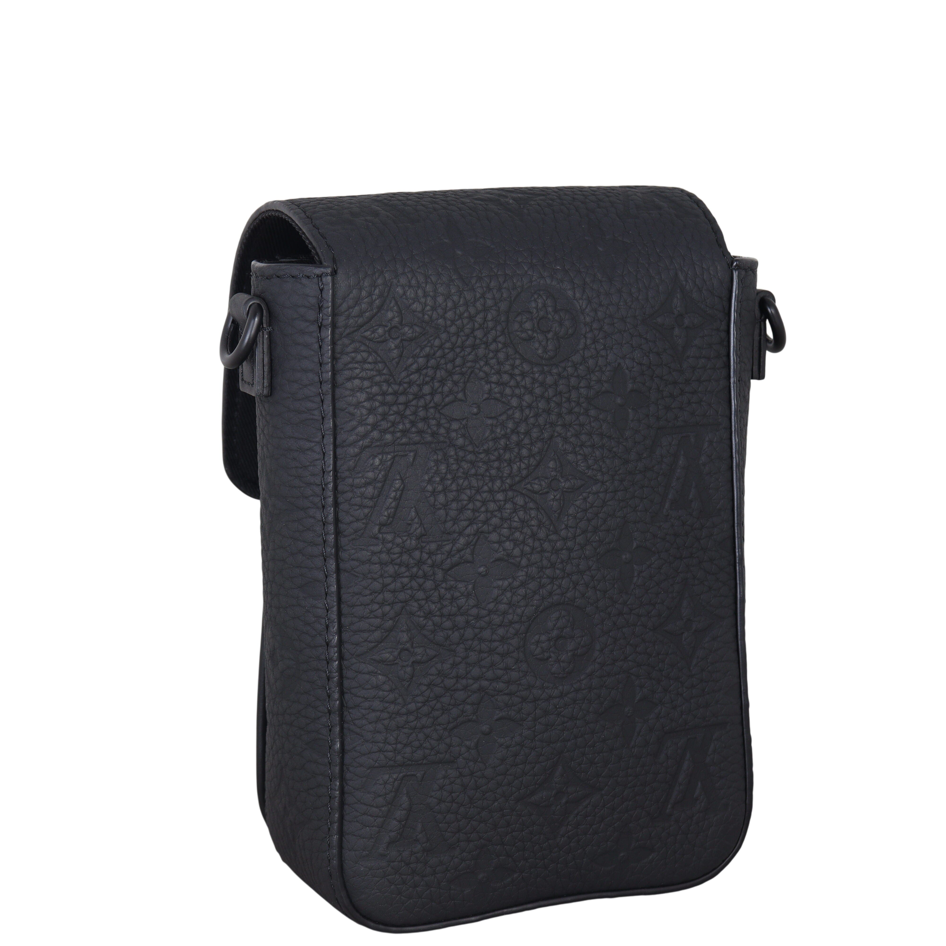 Louis Vuitton S - Lock Vertical Wearable Wallet Taurillon Monogram