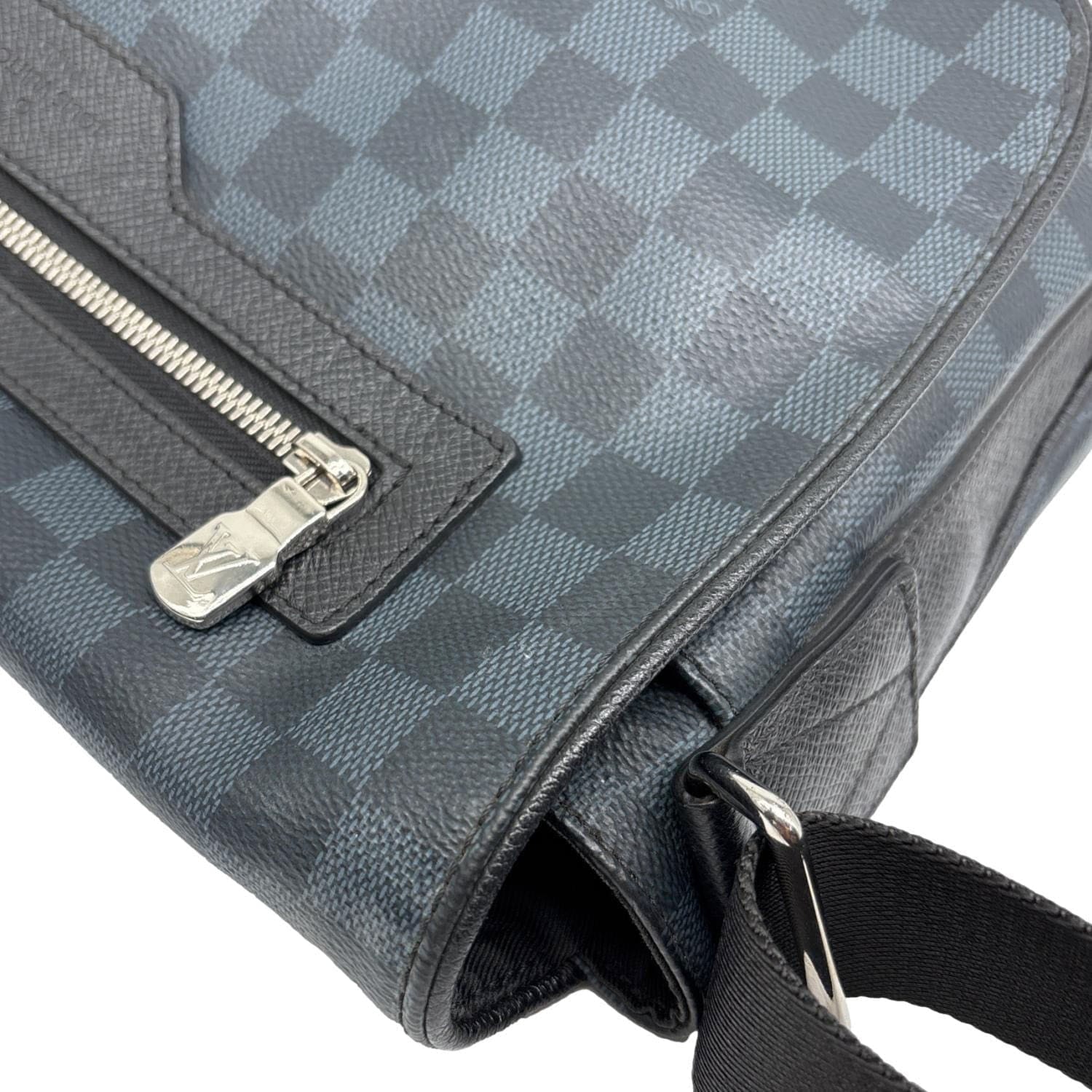 LOUIS VUITTON Matchpoint Damier Cobalt Messenger Bag Blue