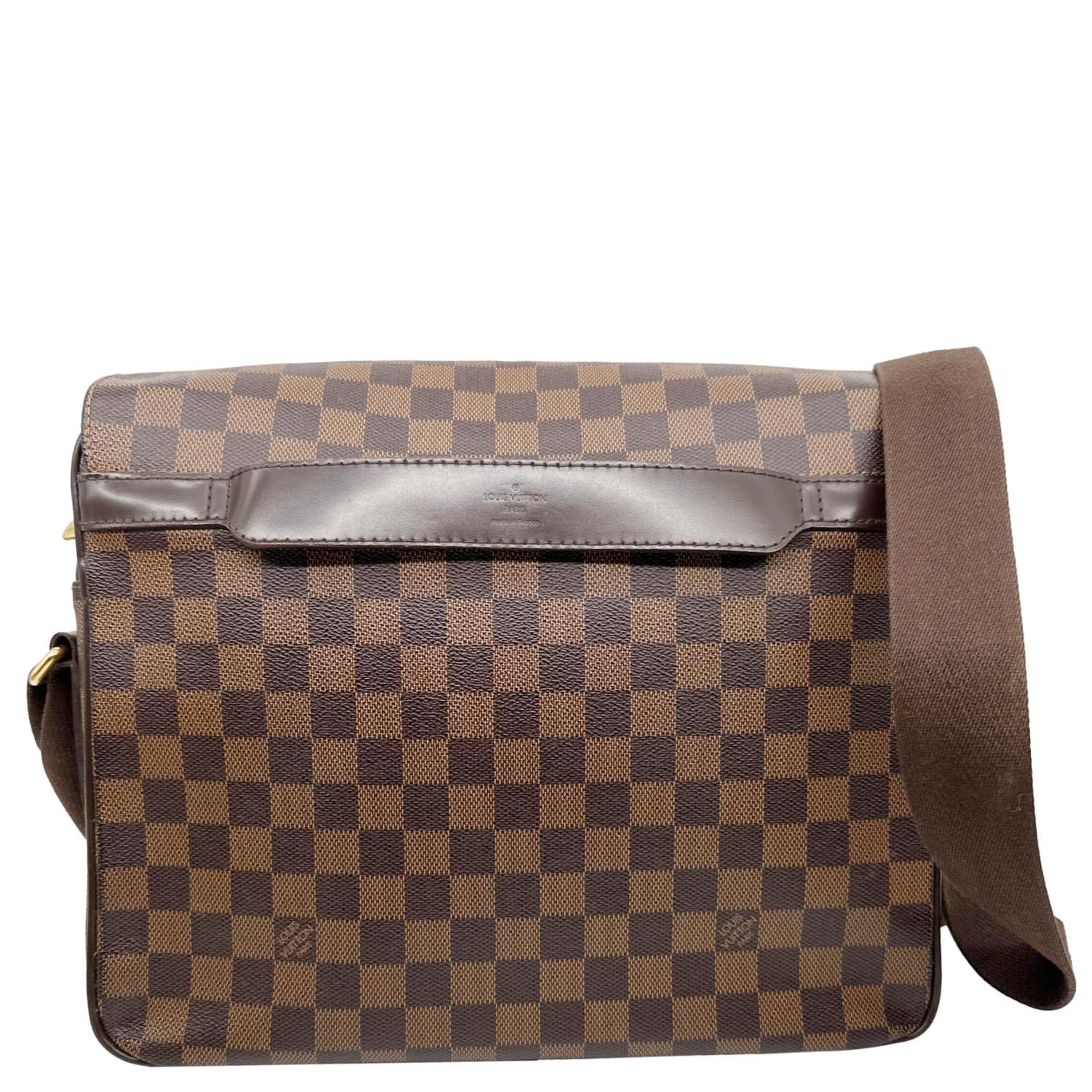 LOUIS VUITTON Shelton MM Damier Ebene Messenger Bag Brown