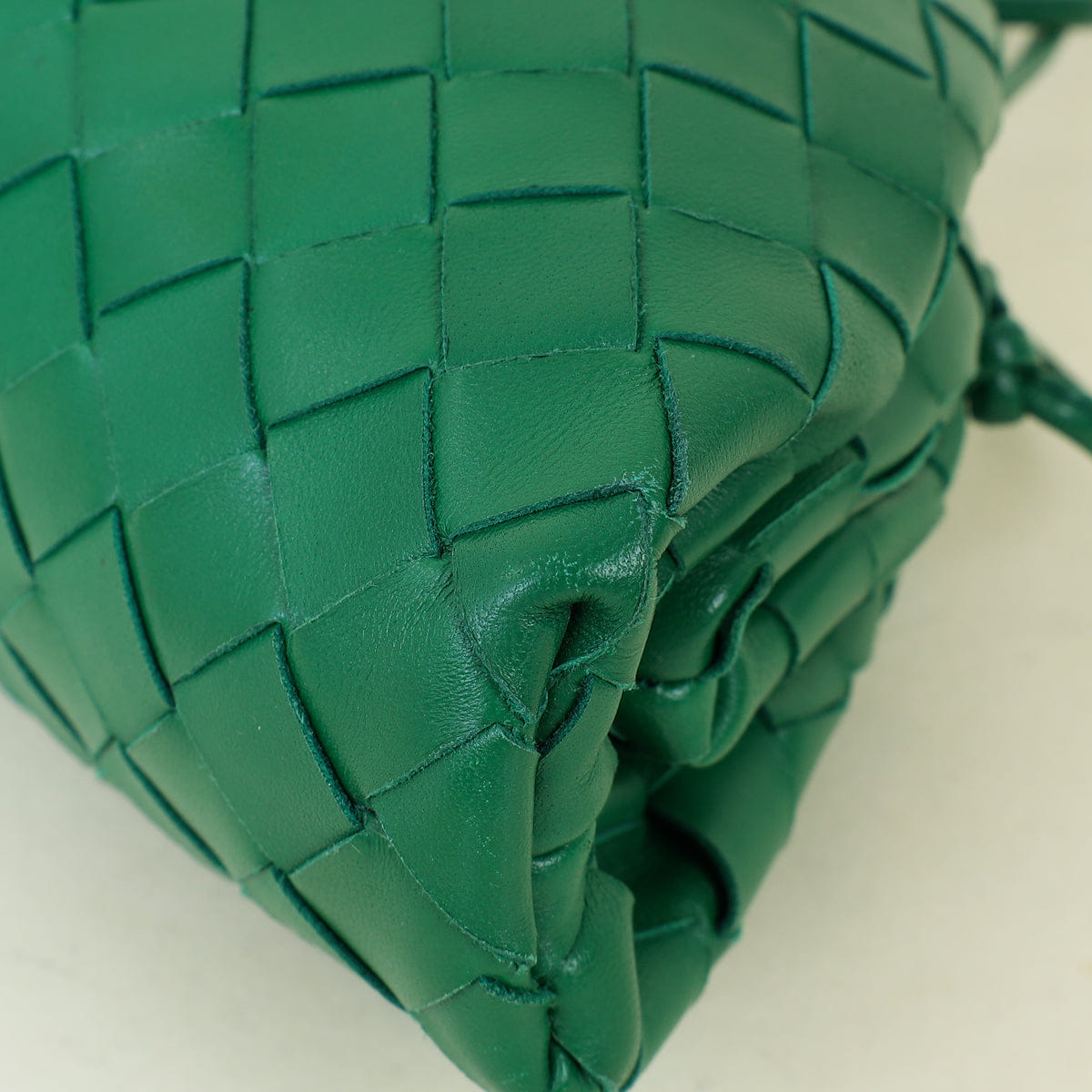 Bottega Veneta Green Intrecciato Leather Mini Pouch Bag
