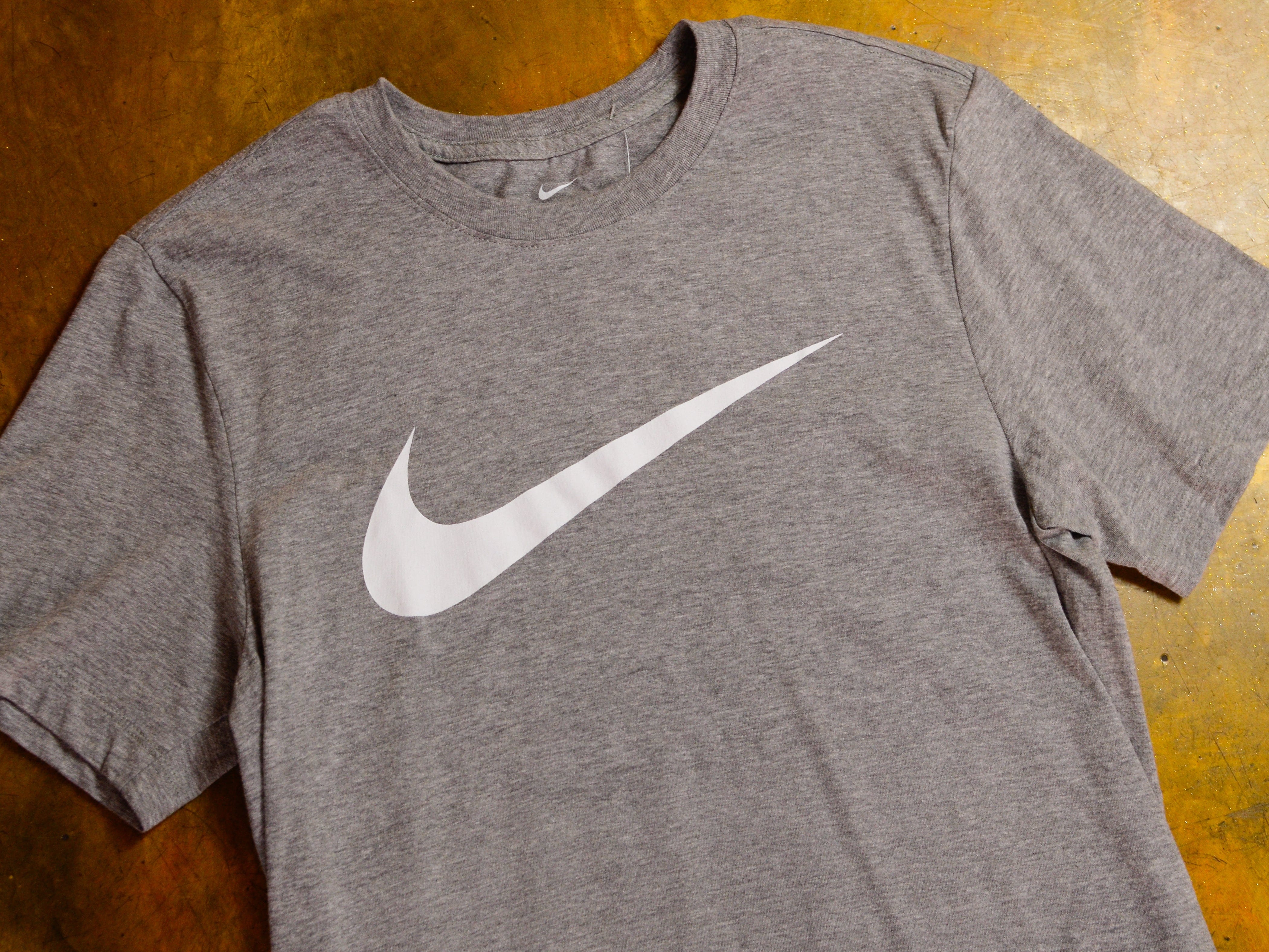 Nike Sportswear Swoosh T - Shirt - Athletic Heather