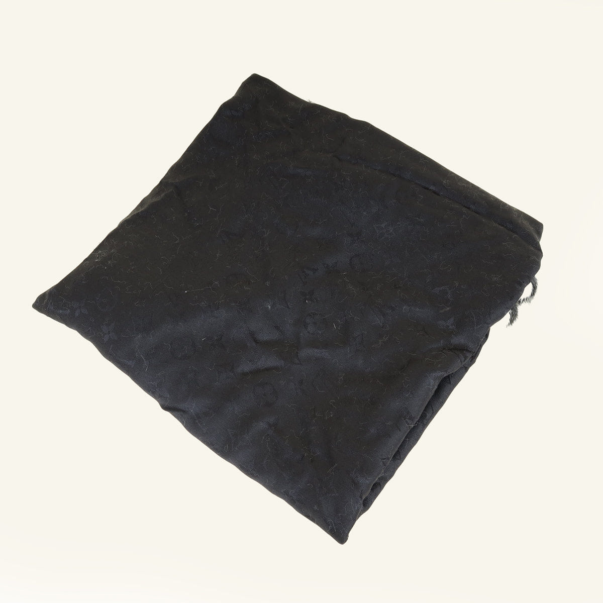 Louis Vuitton Bicolor Monogram Winter Party Monogram Shawl