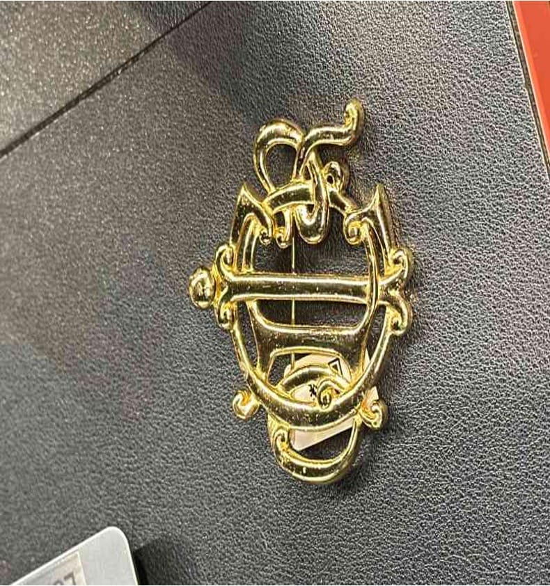 Dior Pumpkin Carriage Brooch NJ604008