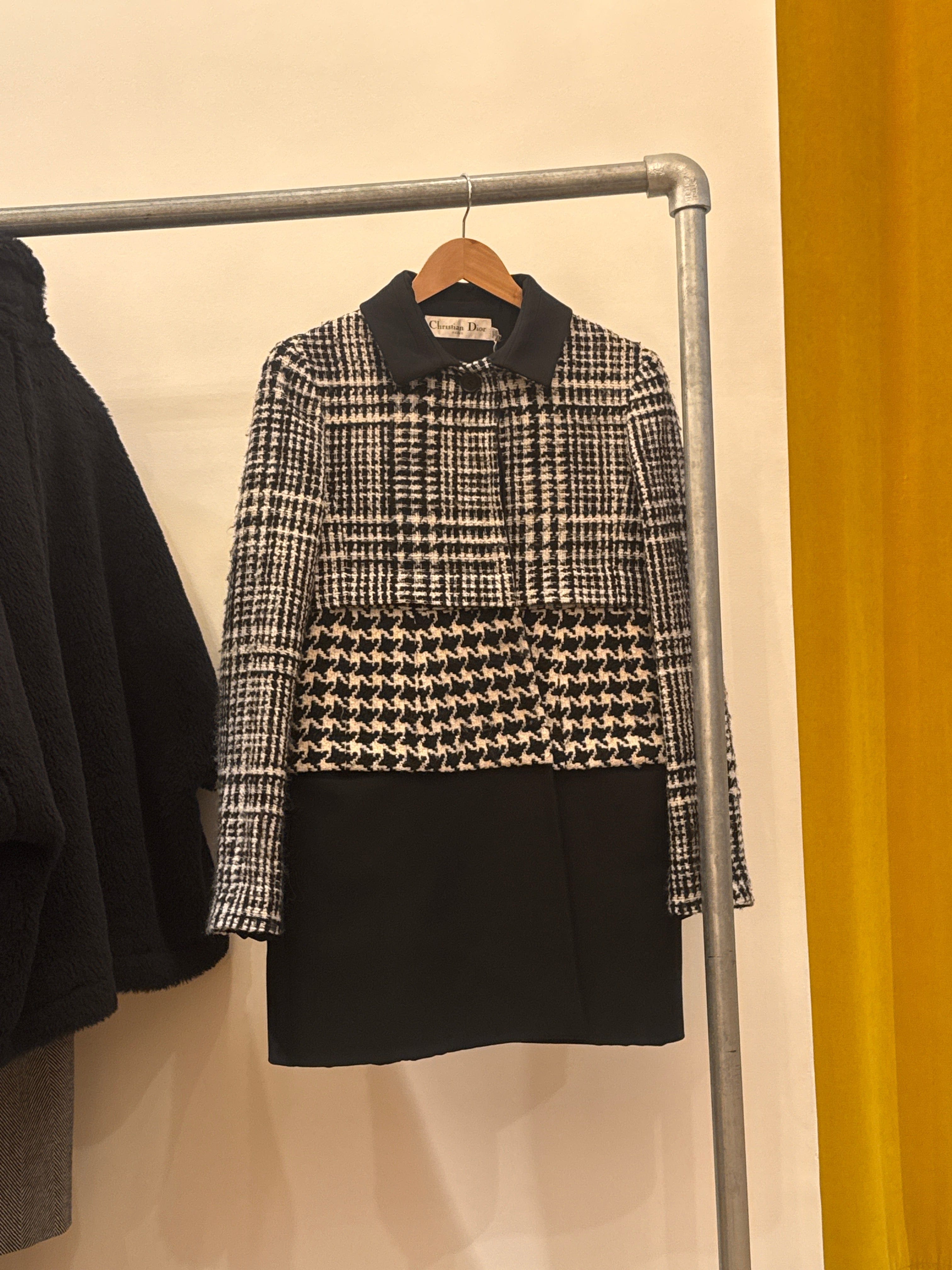 DIOR TWEED COAT SIZE 40 AGC3162