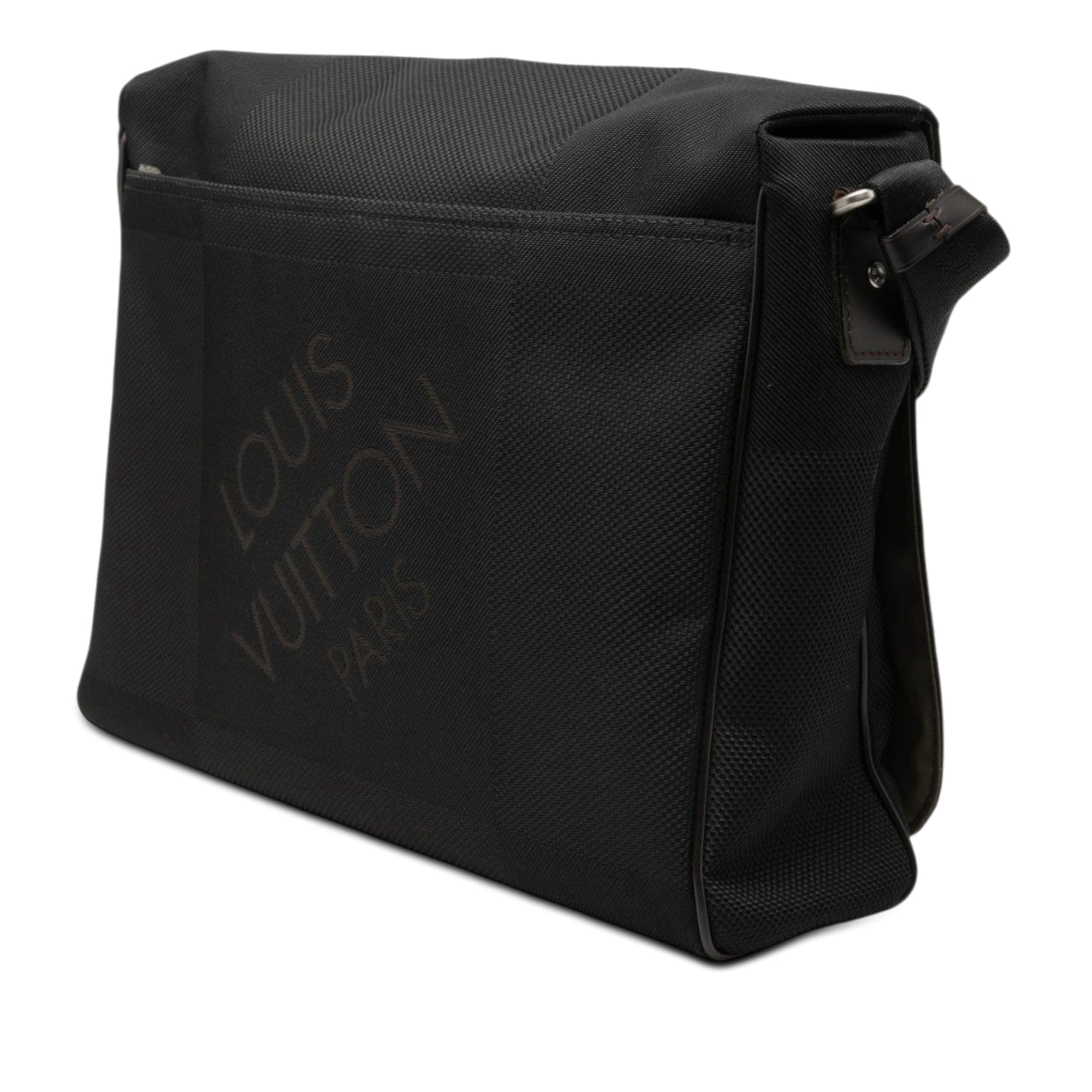 Louis Vuitton Damier Geant Messenger Bag