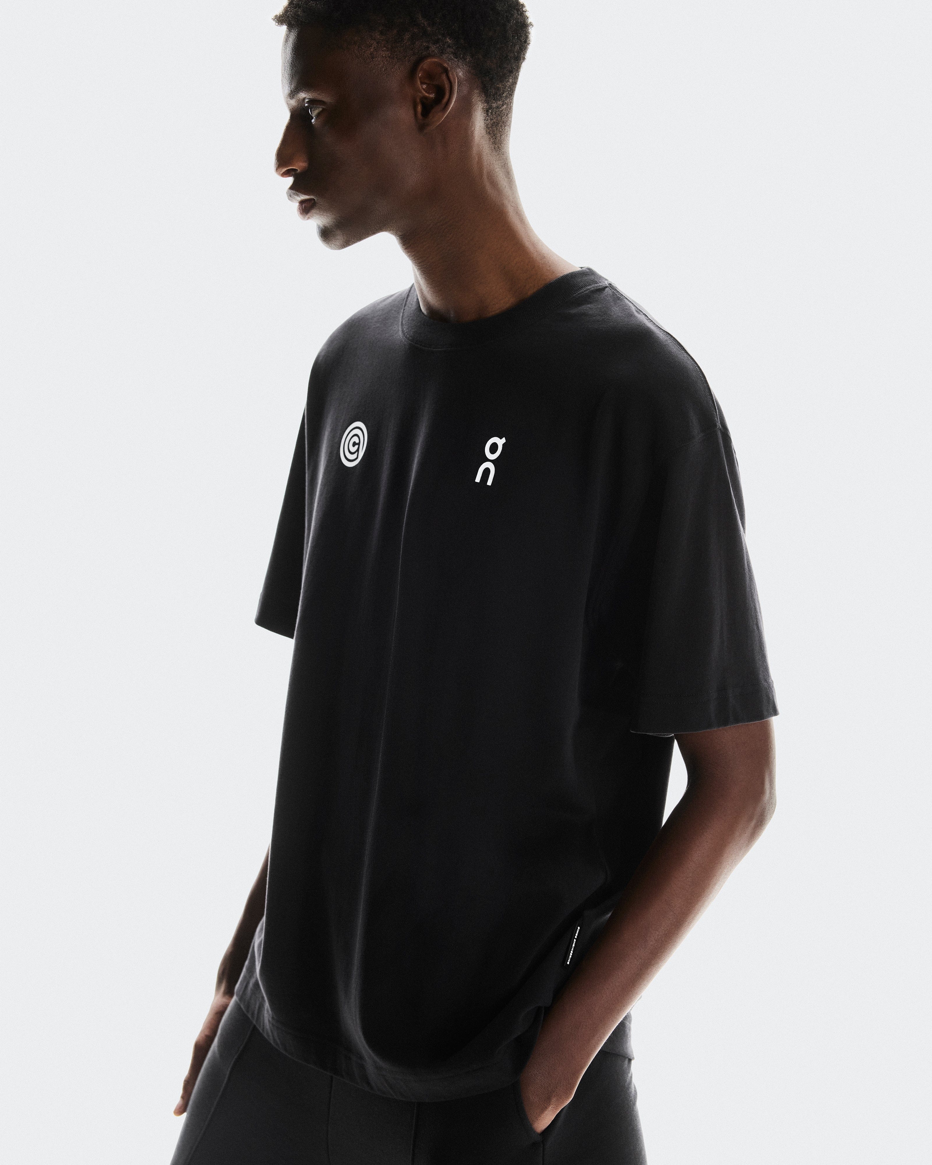 On Running On Club Oac T - Shirt Black