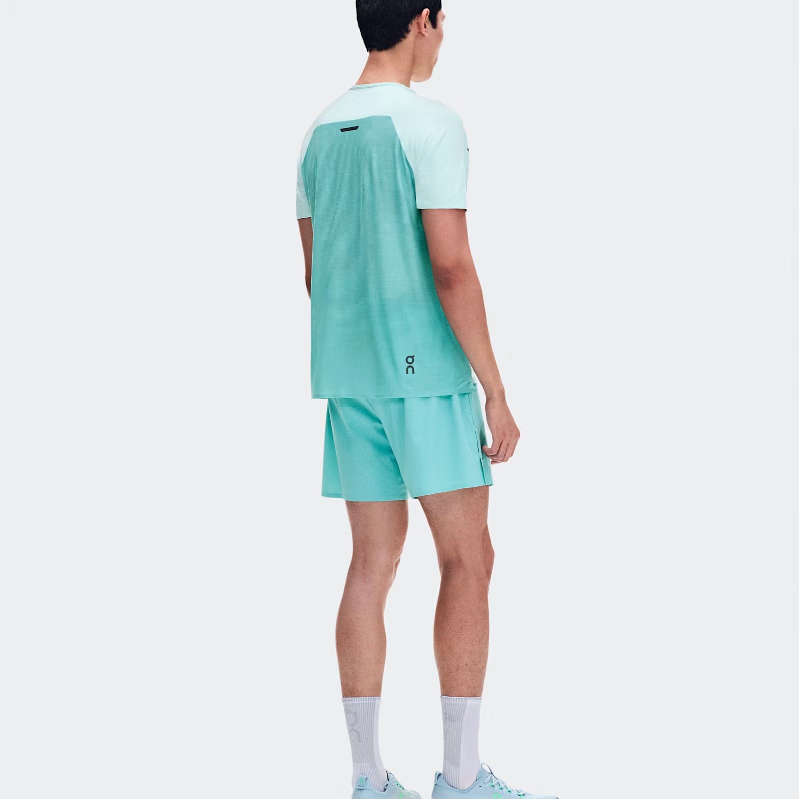 On Running On 5" Performance Shorts Aquamarine