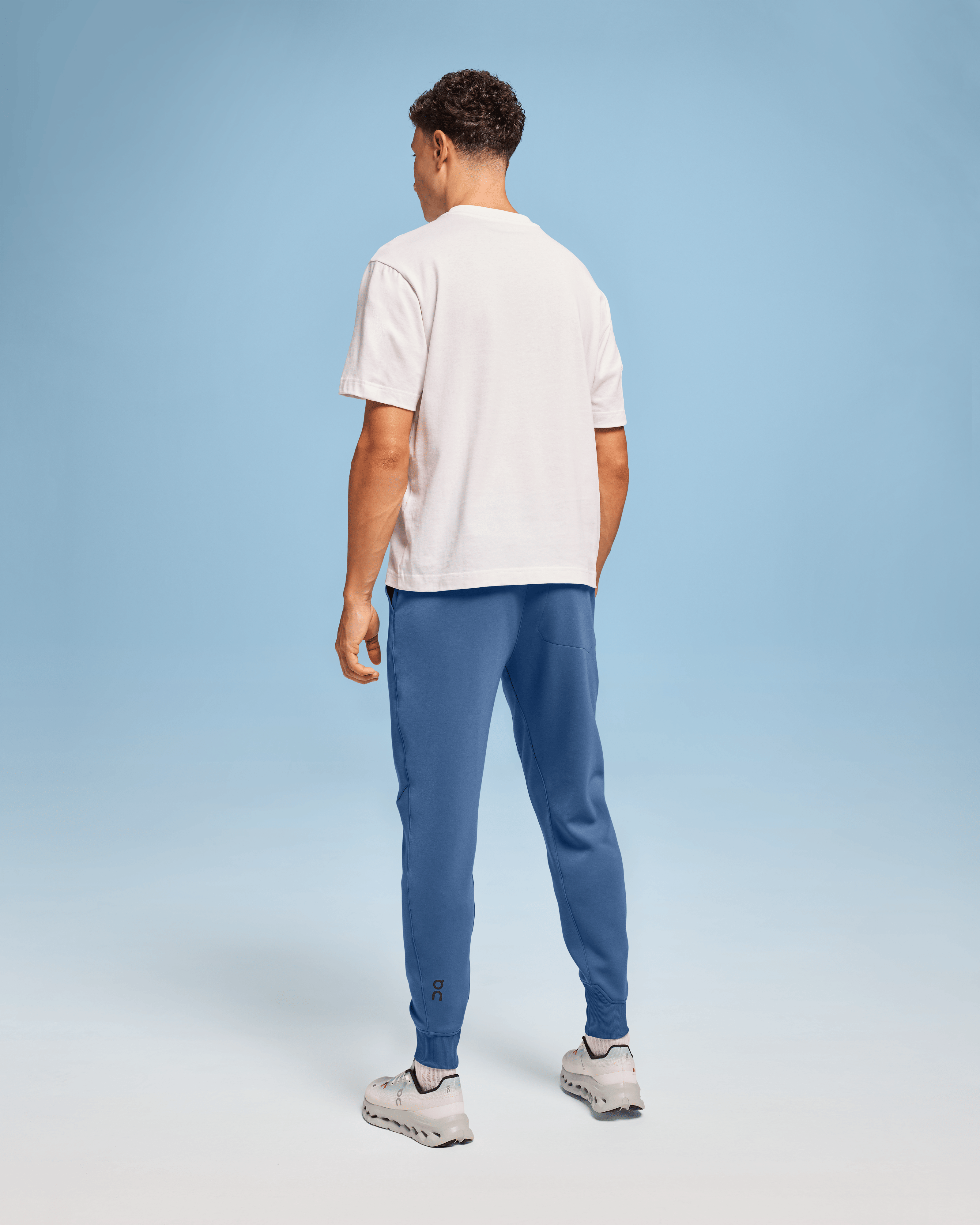 On Running On Sweat Pants Fjord