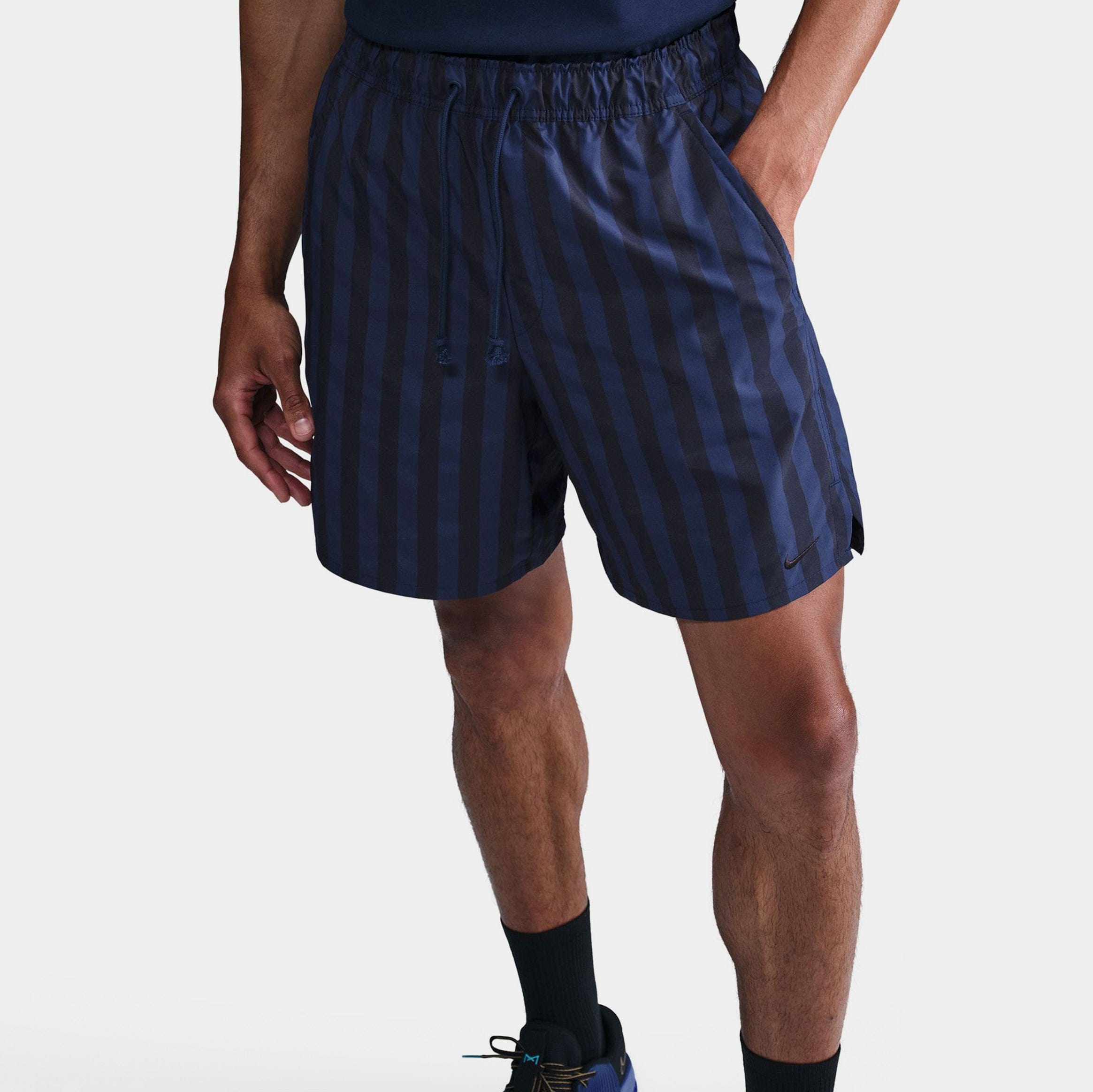 Nike Unlimited Dri Fit 7" Mens Shorts (Black/Blue Void/Black)